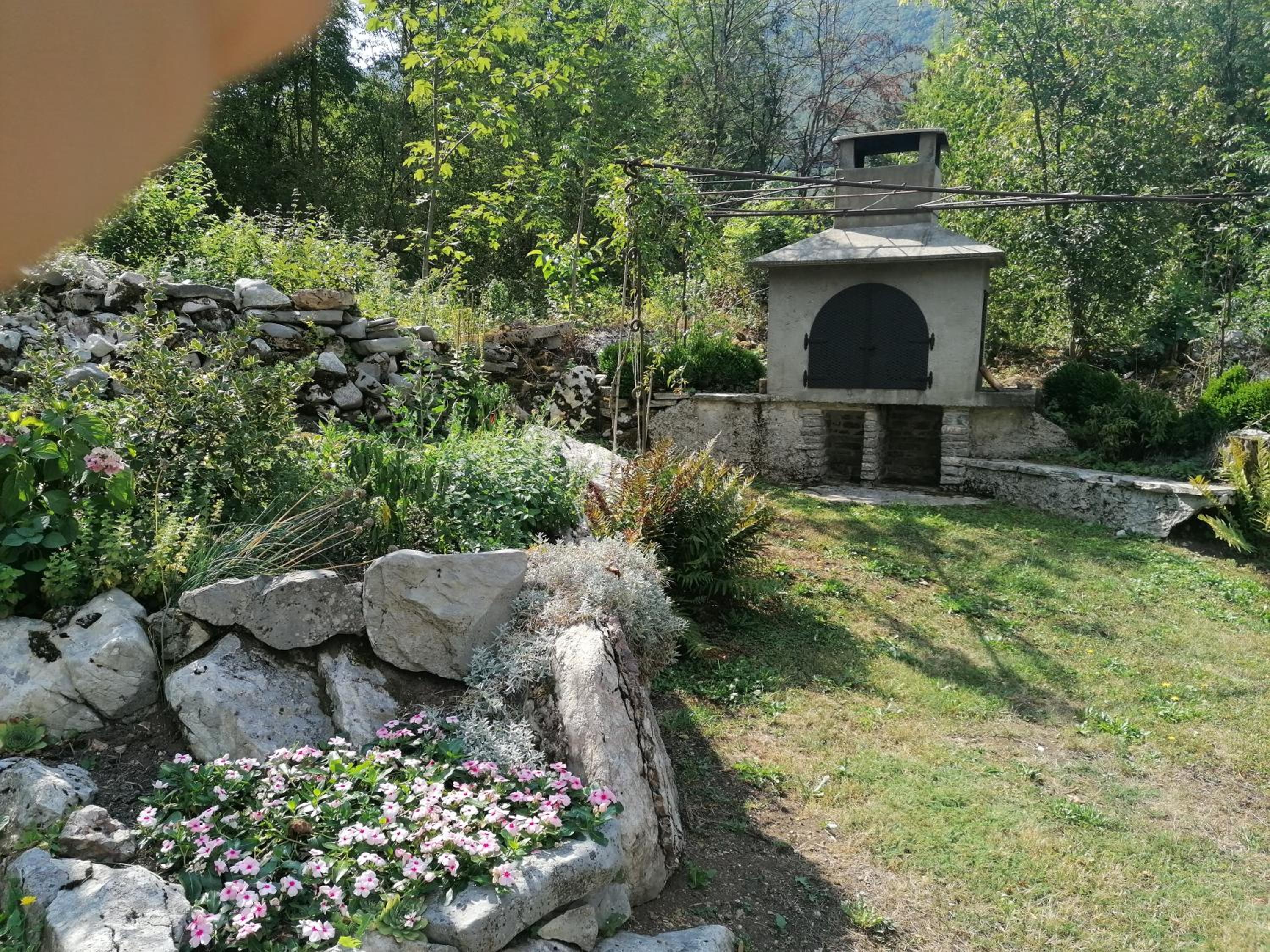 Photo 18