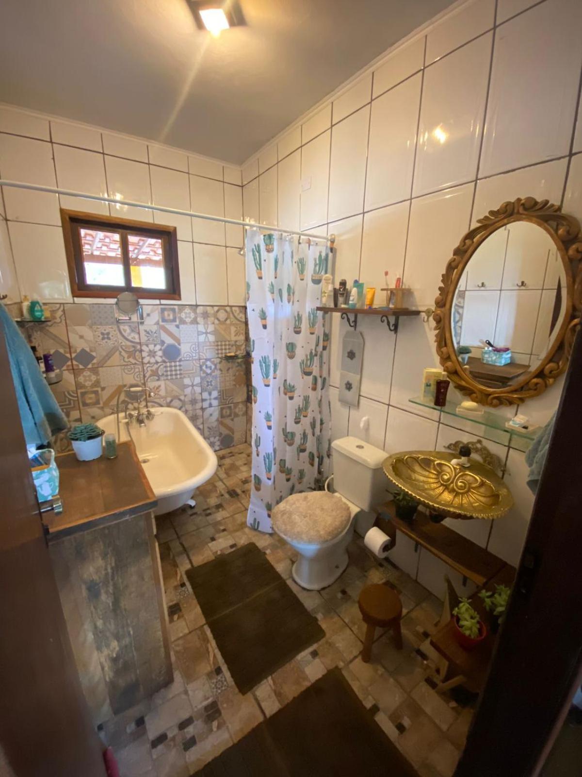 Casa Abaeté Refúgio Exclusivo com Hot Tub, Vista Serra e Acesso ao Vale do Pati