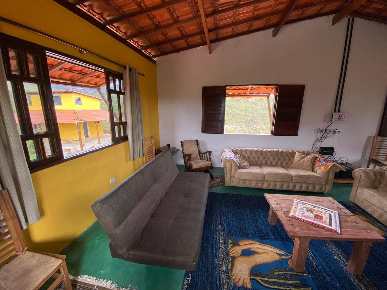 Casa Abaeté Refúgio Exclusivo com Hot Tub, Vista Serra e Acesso ao Vale do Pati