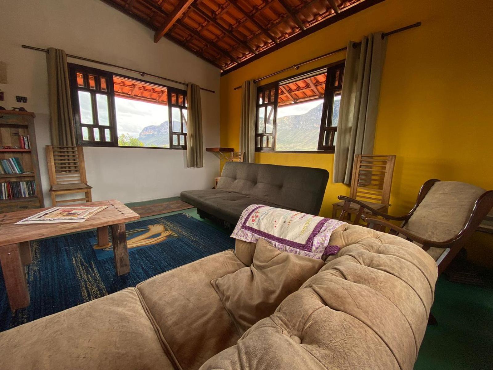 Casa Abaeté Refúgio Exclusivo com Hot Tub, Vista Serra e Acesso ao Vale do Pati