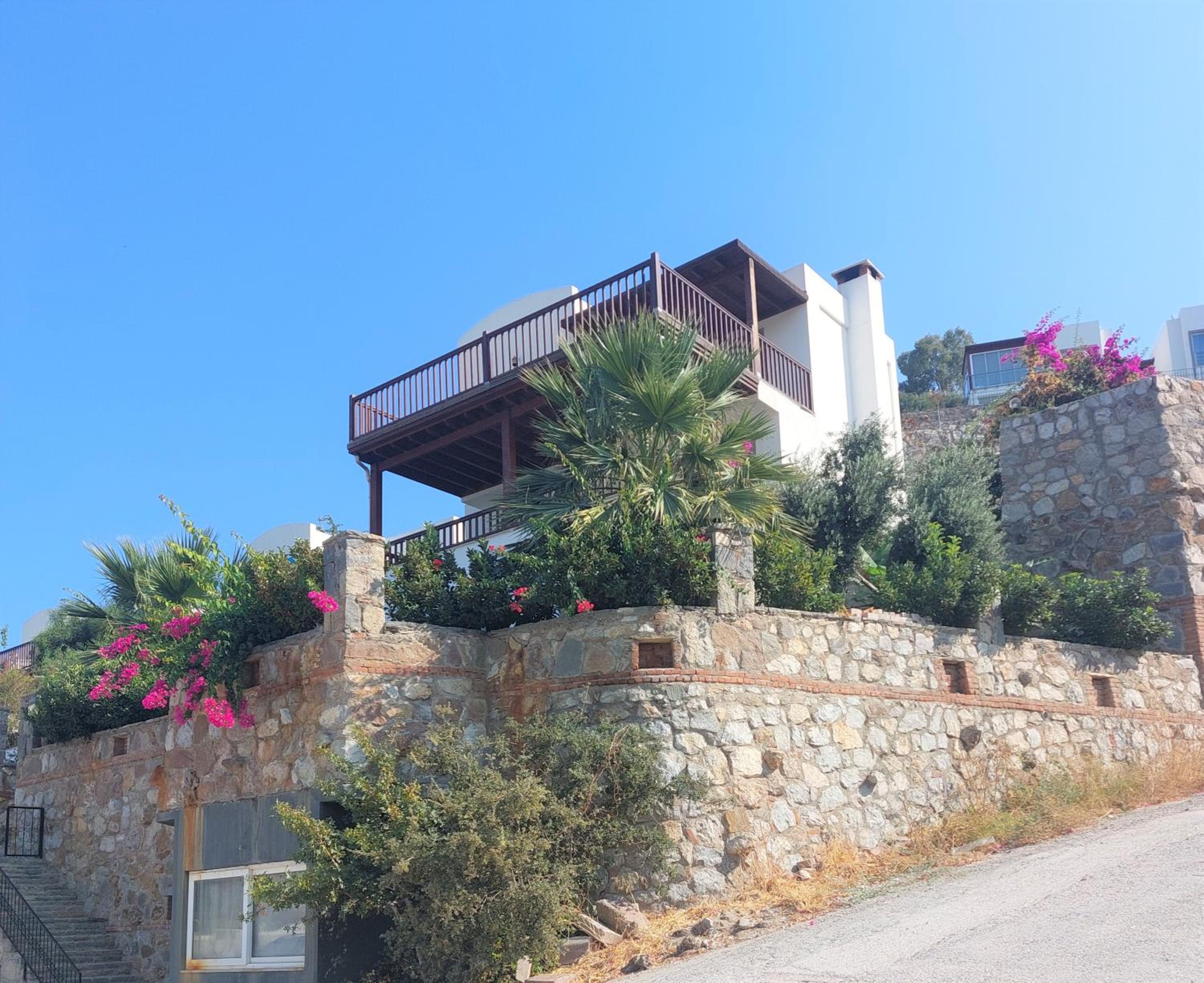 İBAK Apartments