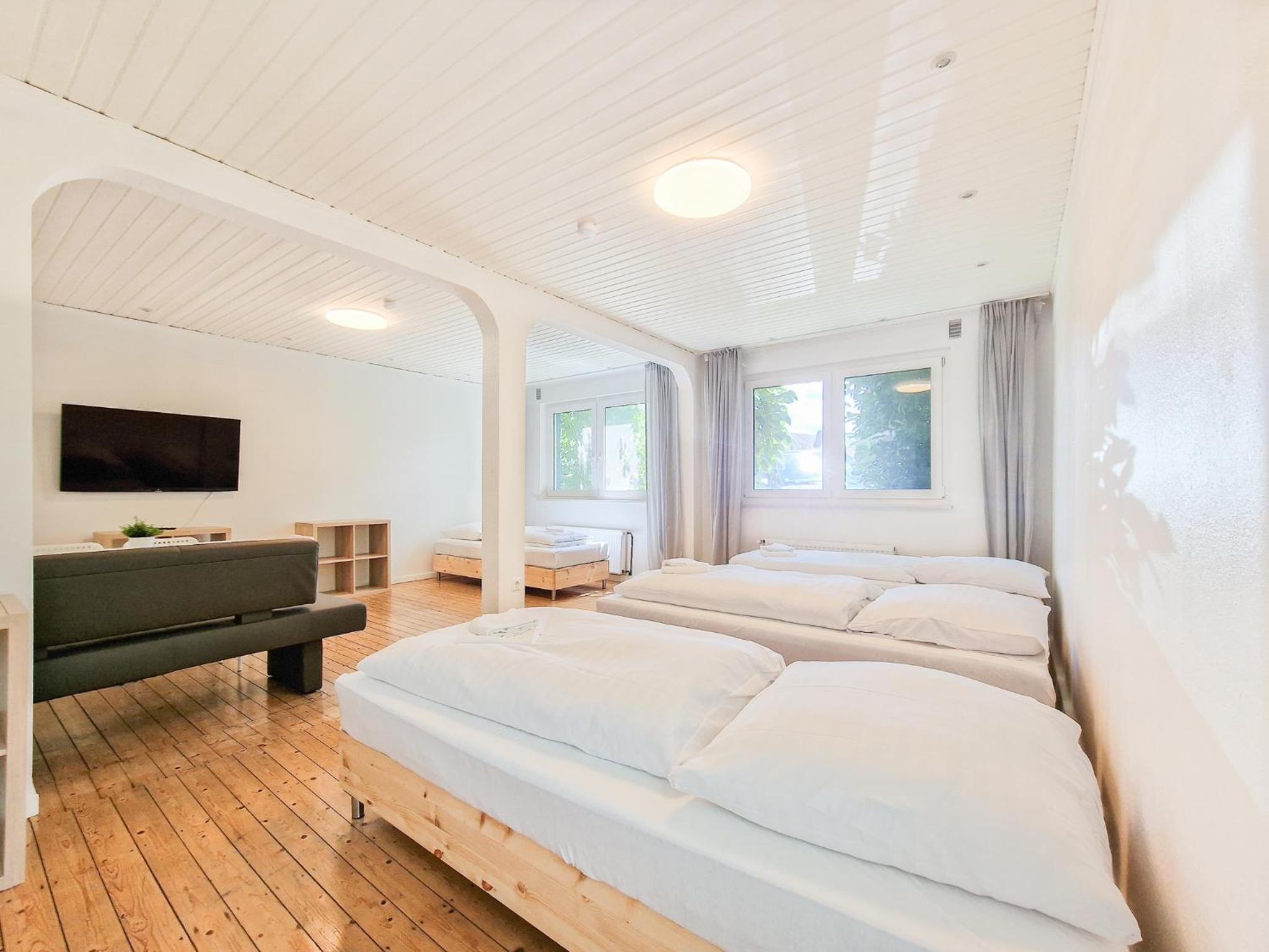 Tolstov Apartments - 3 Room Apartments with Garden - 20 Min Messe DUS & Airport DUS view 4