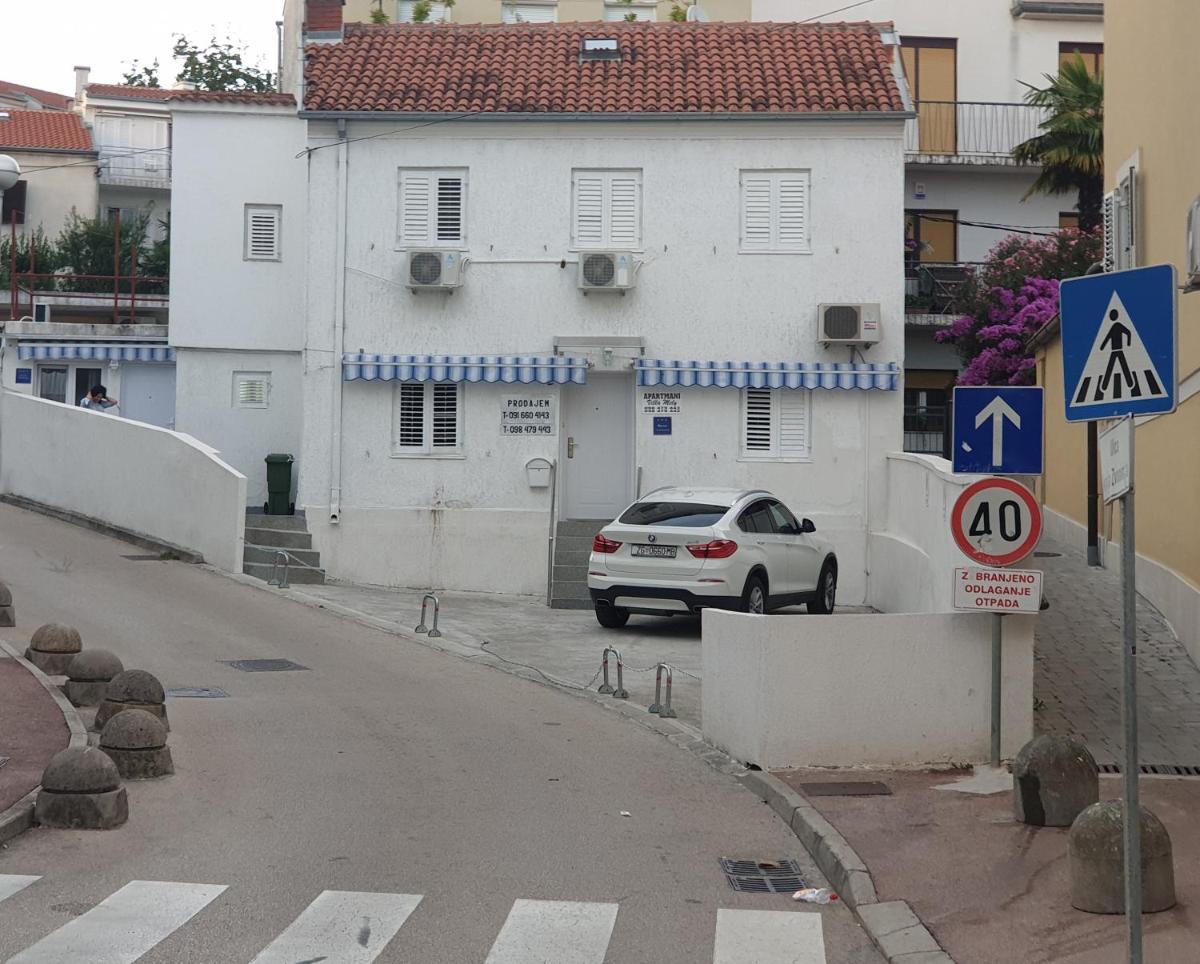 Photo 85
