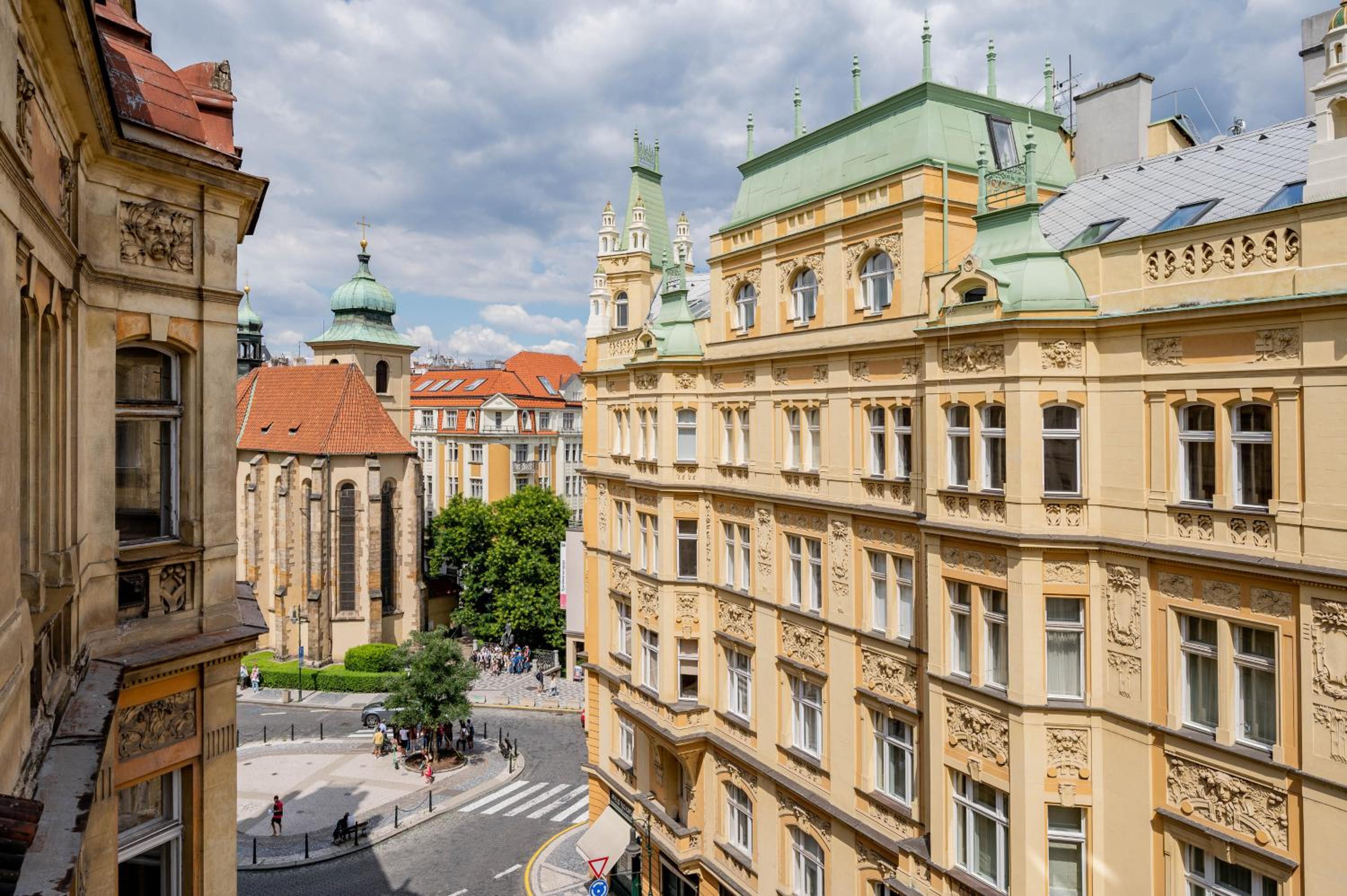 Prague Days - City Central One-bedroom Apartment right next to Old Town Square