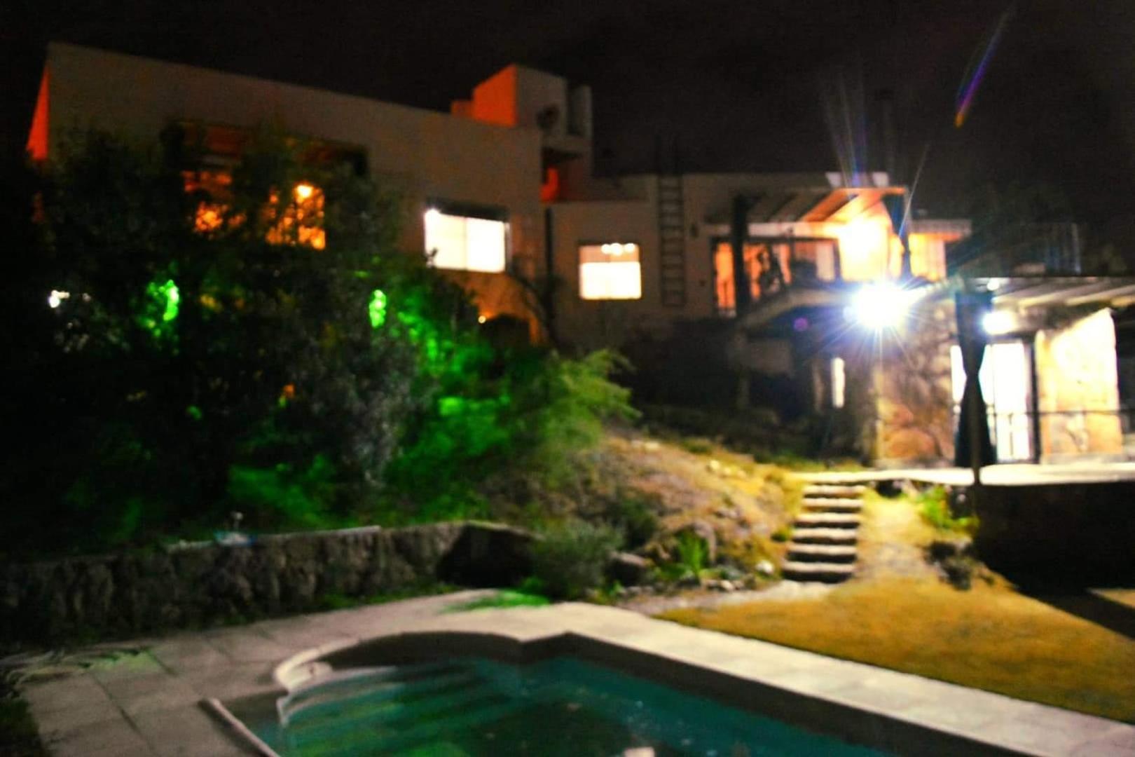 LA PEDRERA - VILLA DEL LAGO - Carlos Paz - Córdoba - Argentina