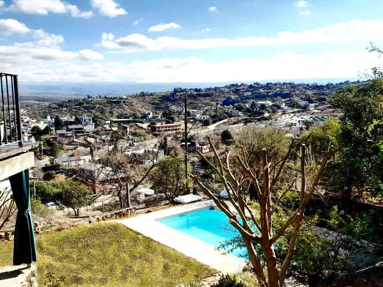 LA PEDRERA - VILLA DEL LAGO - Carlos Paz - Córdoba - Argentina