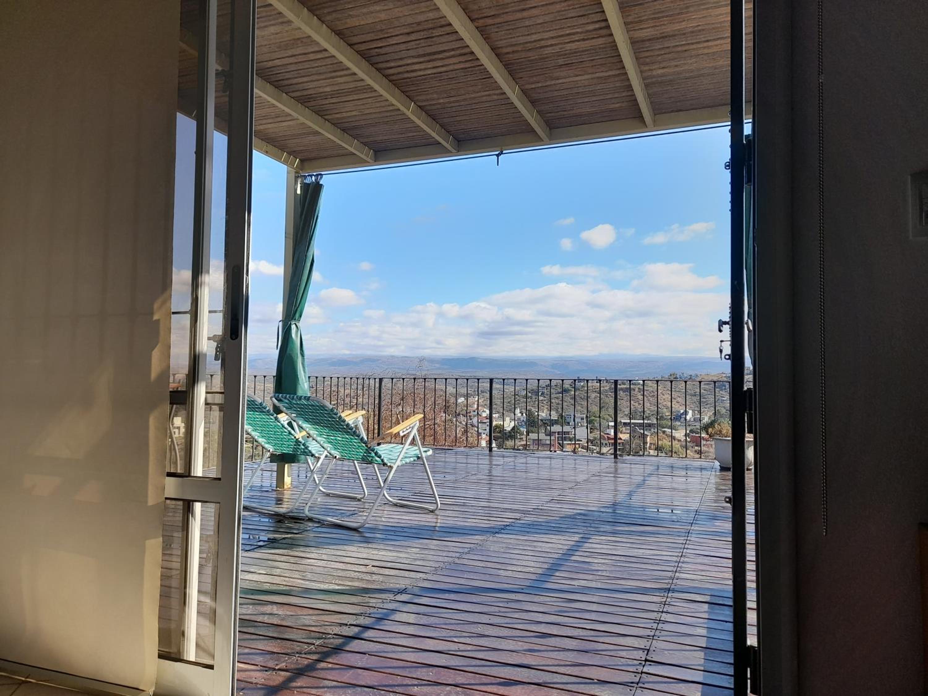 LA PEDRERA - VILLA DEL LAGO - Carlos Paz - Córdoba - Argentina