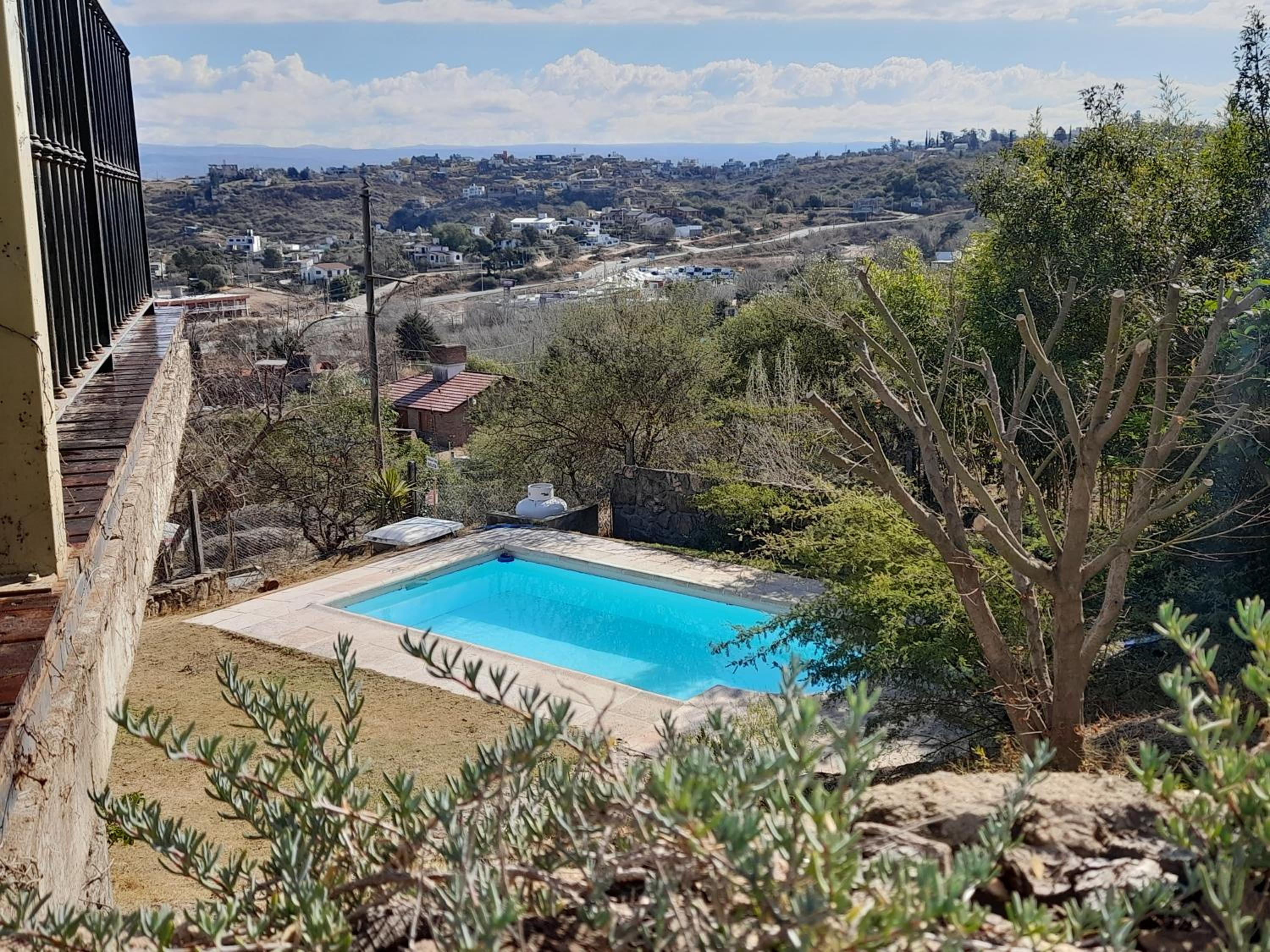 LA PEDRERA - VILLA DEL LAGO - Carlos Paz - Córdoba - Argentina