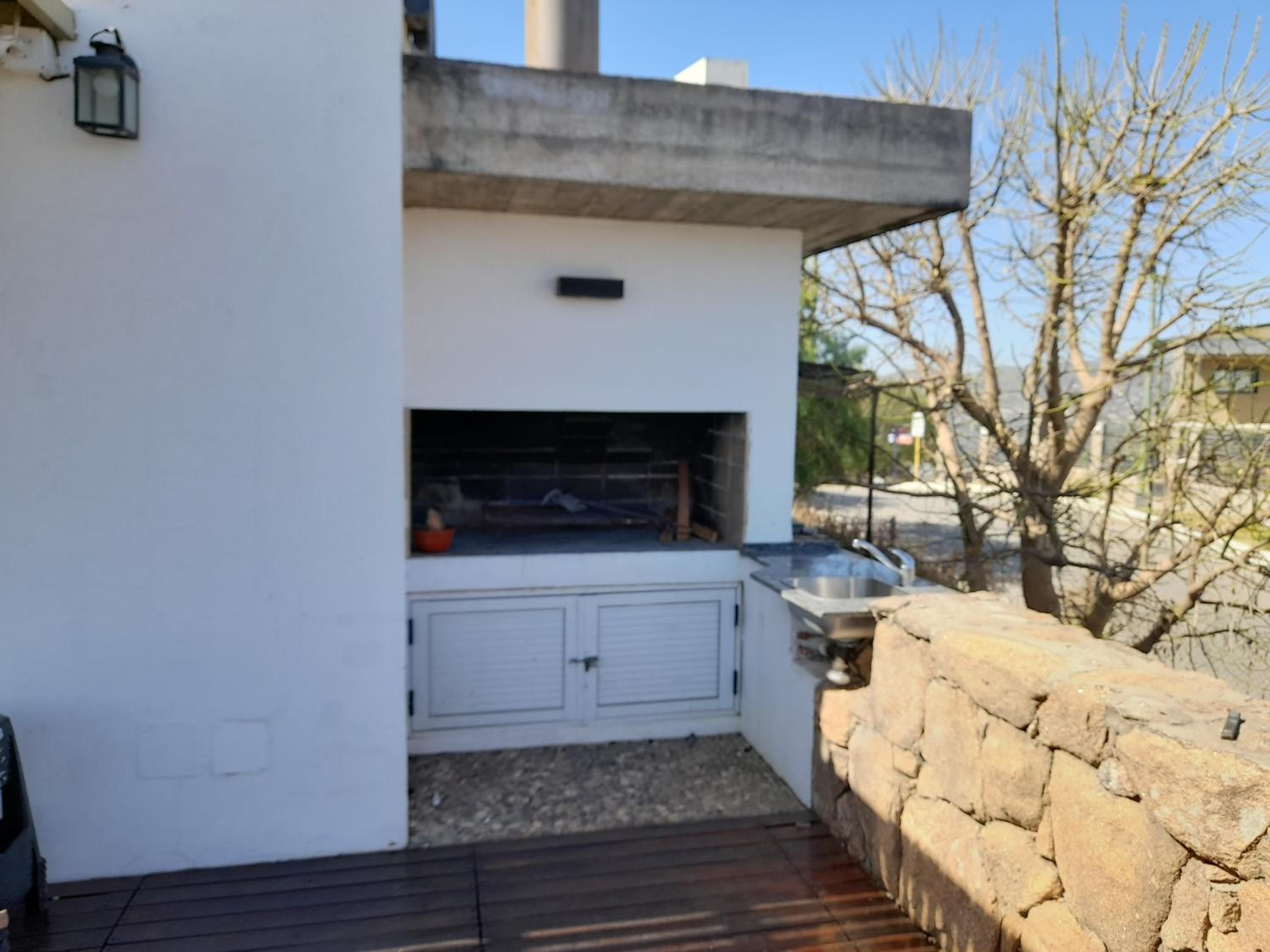 LA PEDRERA - VILLA DEL LAGO - Carlos Paz - Córdoba - Argentina