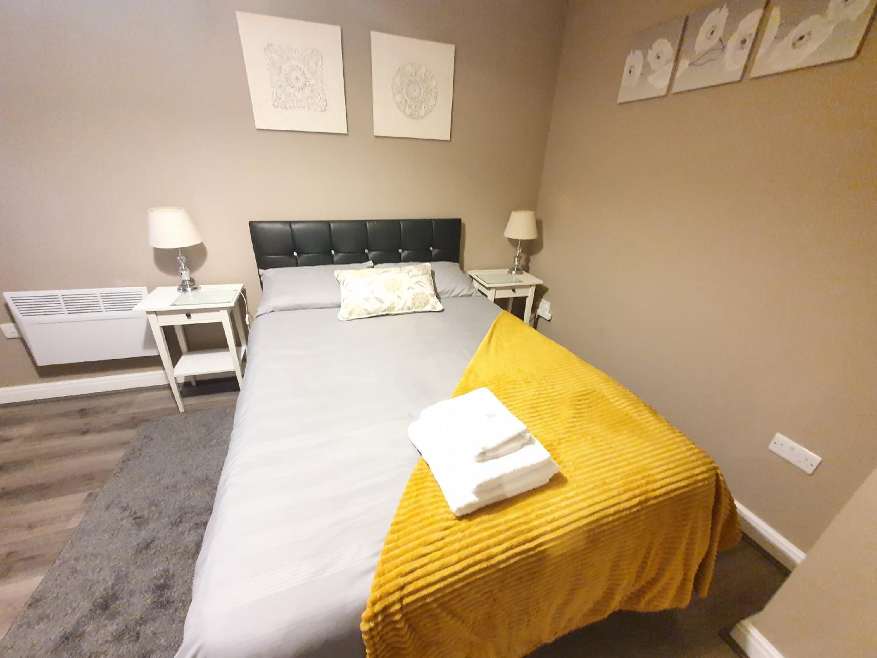 Modern 1-Bed Apartment Free Parking Near HOST, Leeds