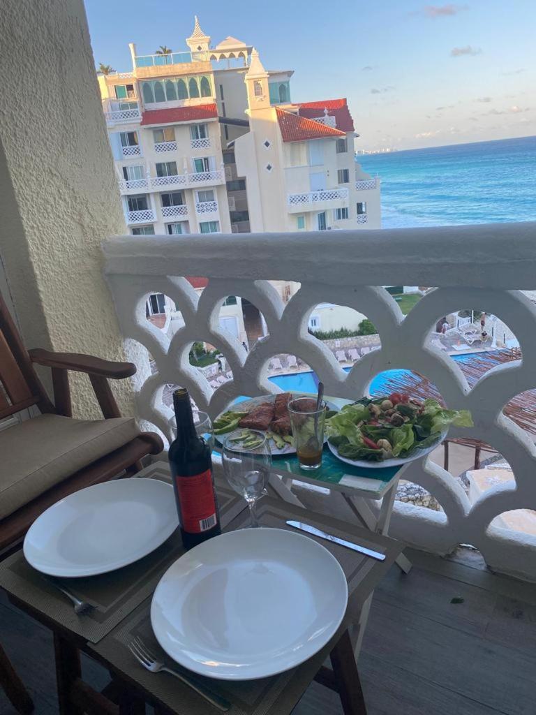 capitan suites sea view