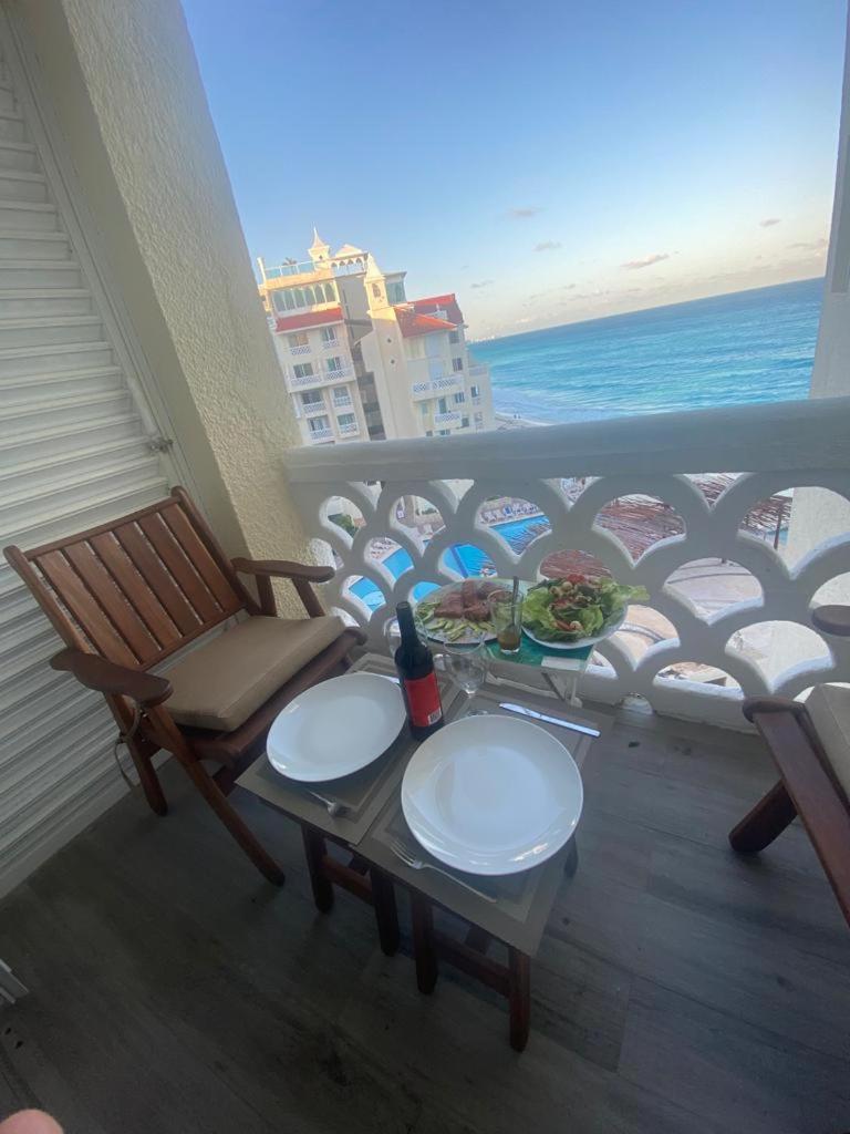 capitan suites sea view