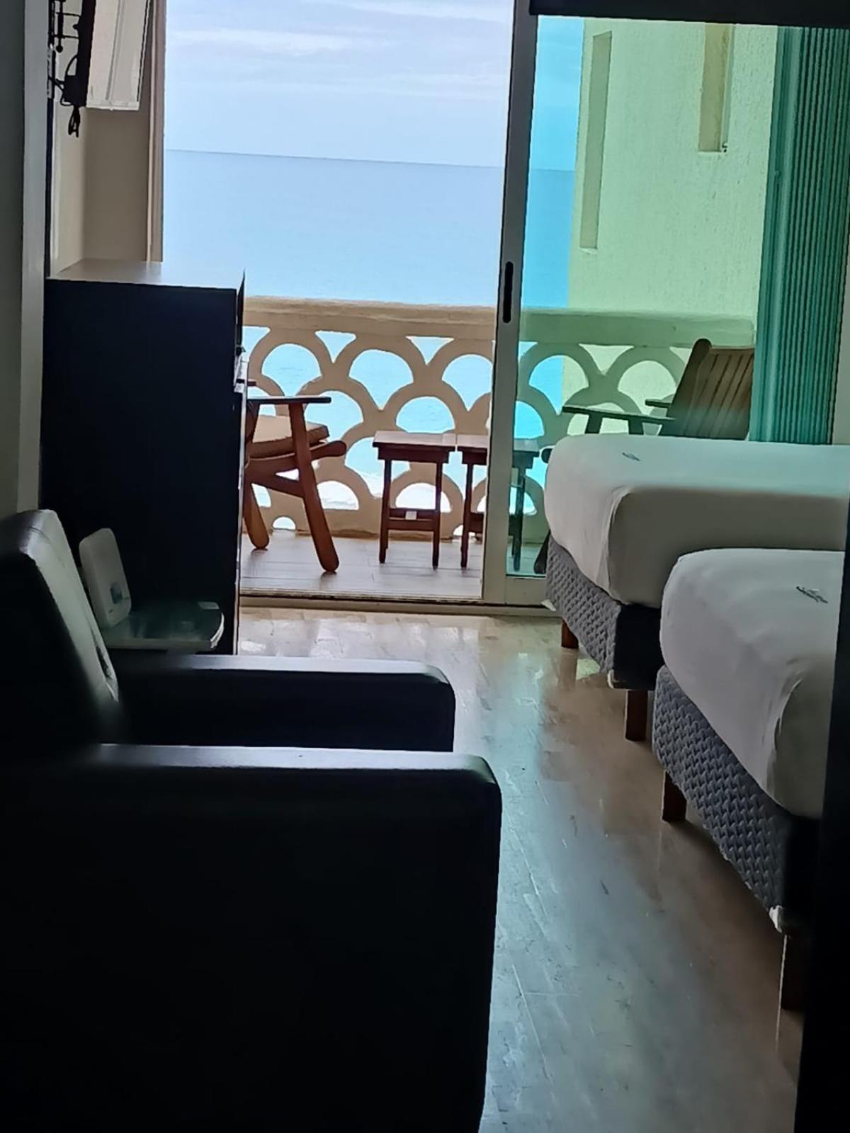 capitan suites sea view