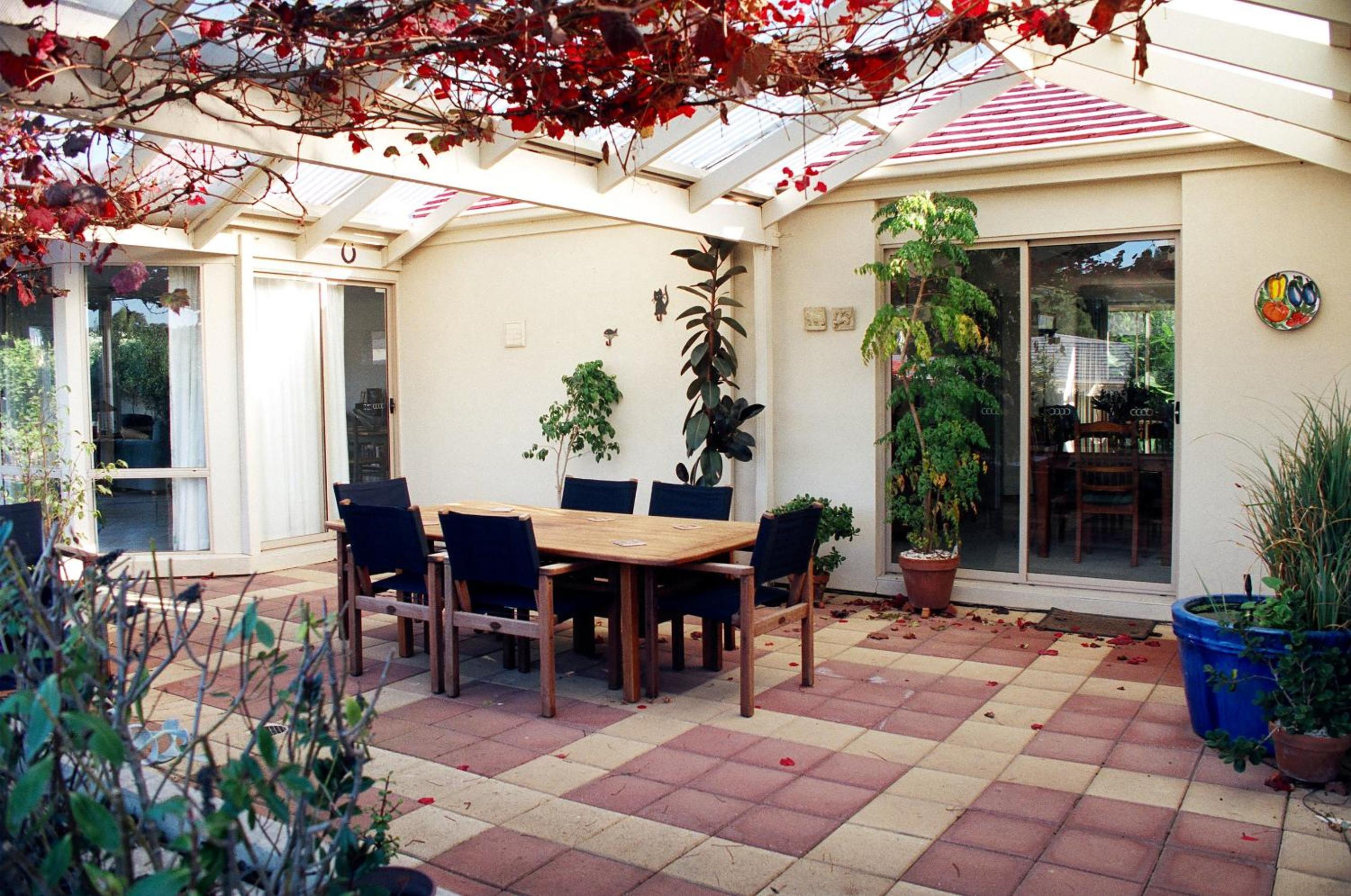 Bellevue Bed & Breakfast - Image 5