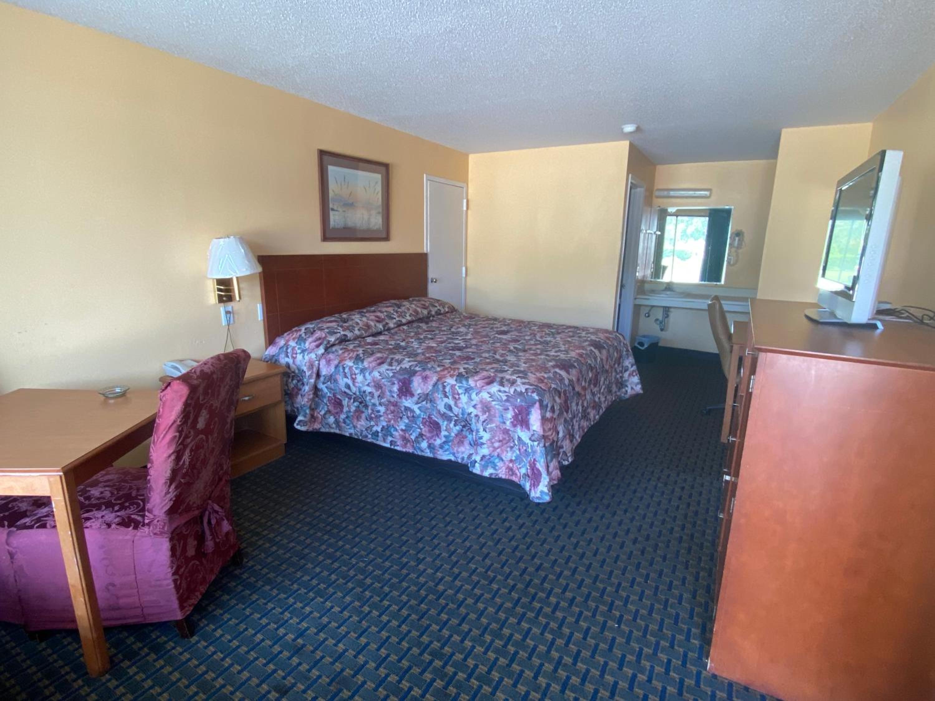 Waycross Vacations - Budget inn - Property Image 5
