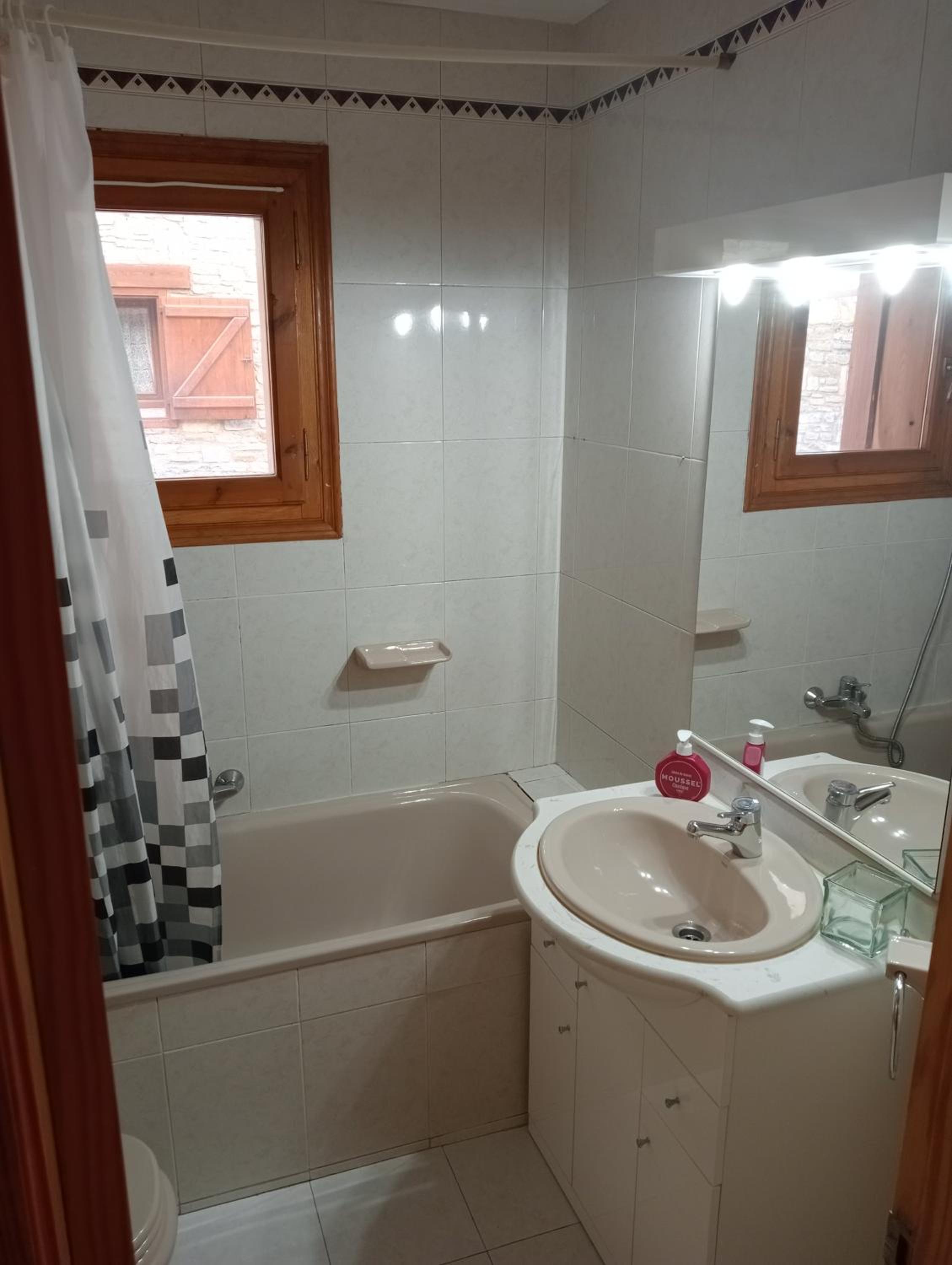 Apartamento con gran terraza y vistas panorámicas en Taüll, con plaza de parking