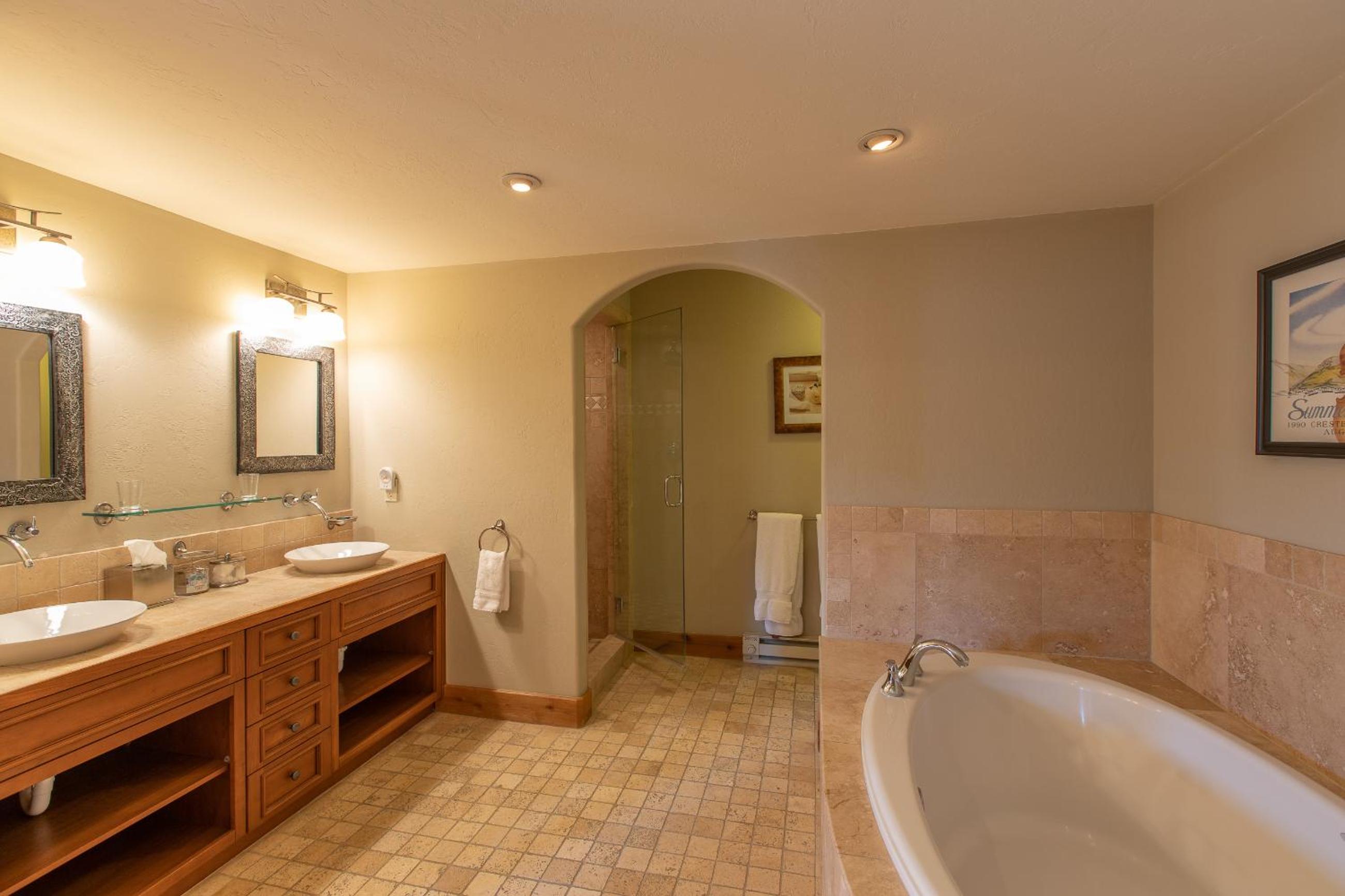 Nordic Inn - Property Image 51