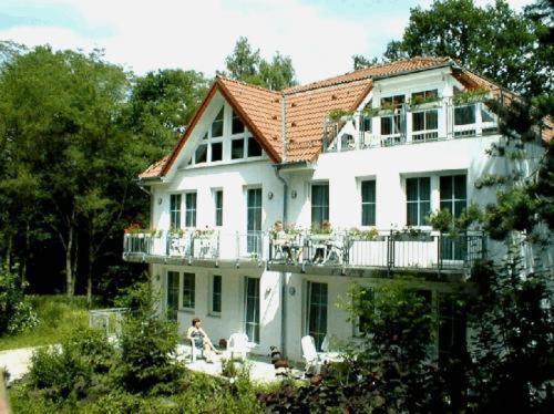 Waldhaus Muhlenbeck bei Berlin - Property Image 1