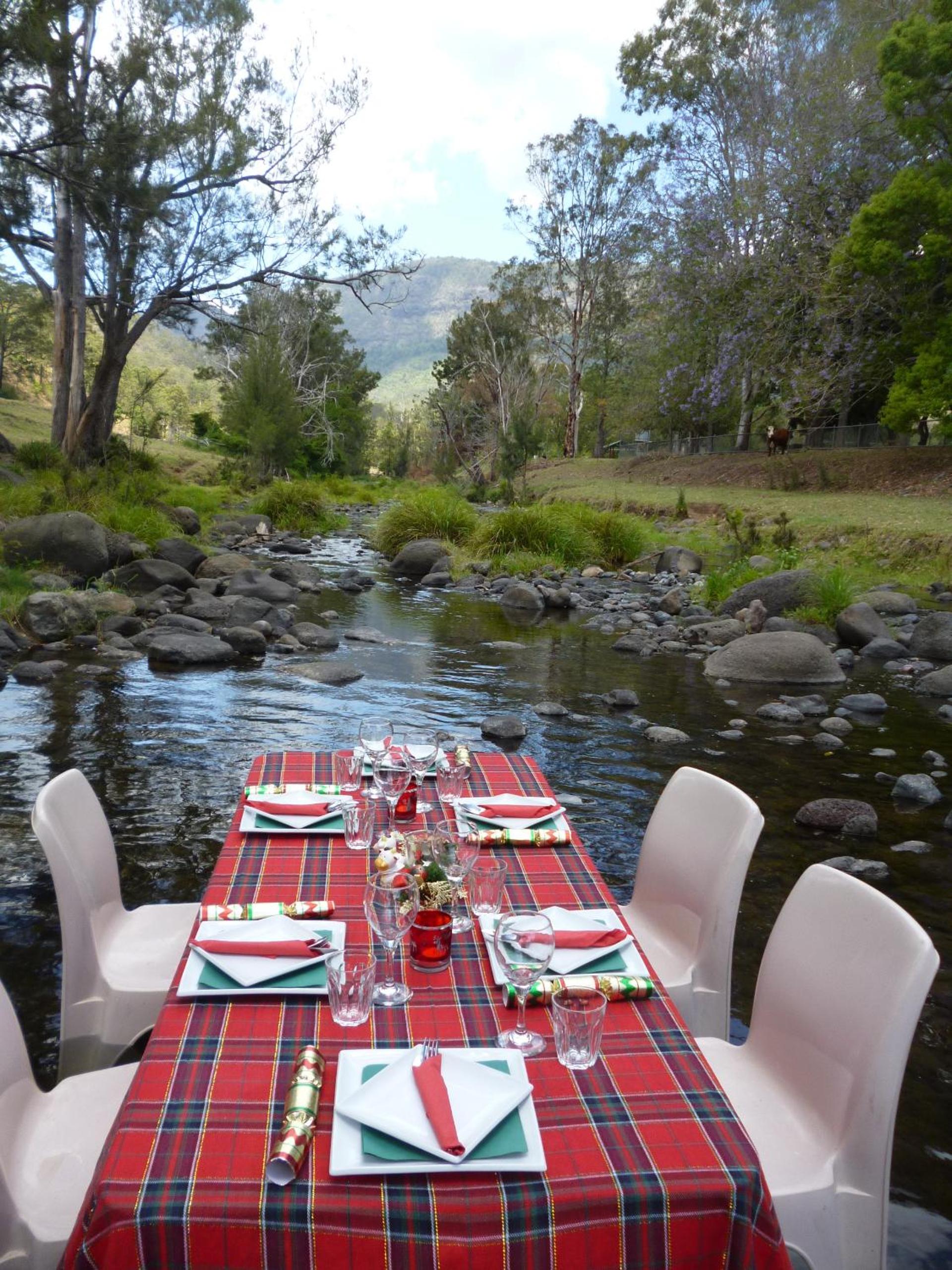 Christmas Creek Café & Cabins