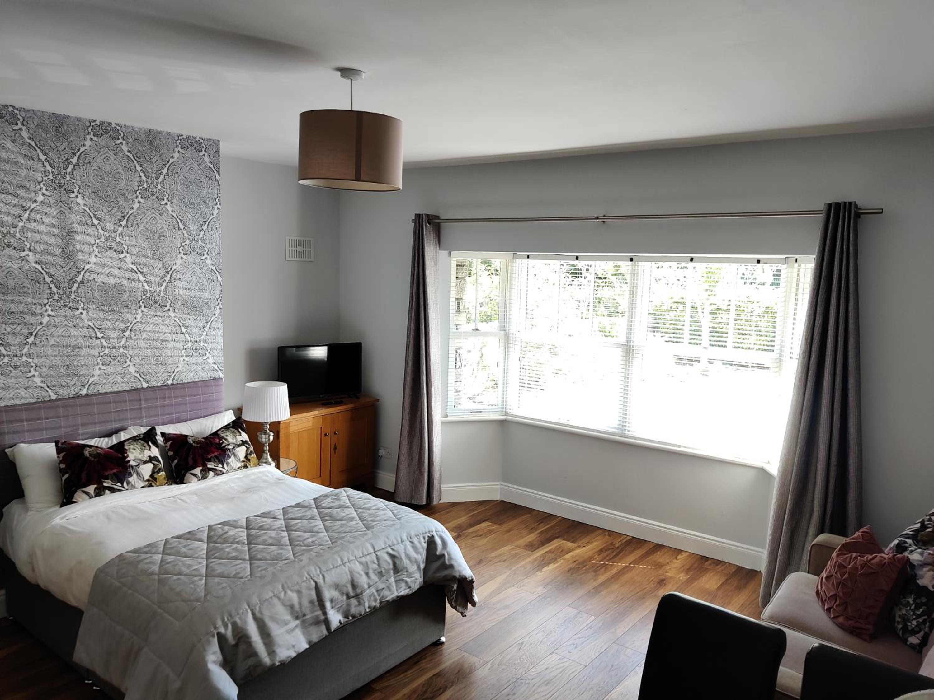 Foxhollow House Suite view 3