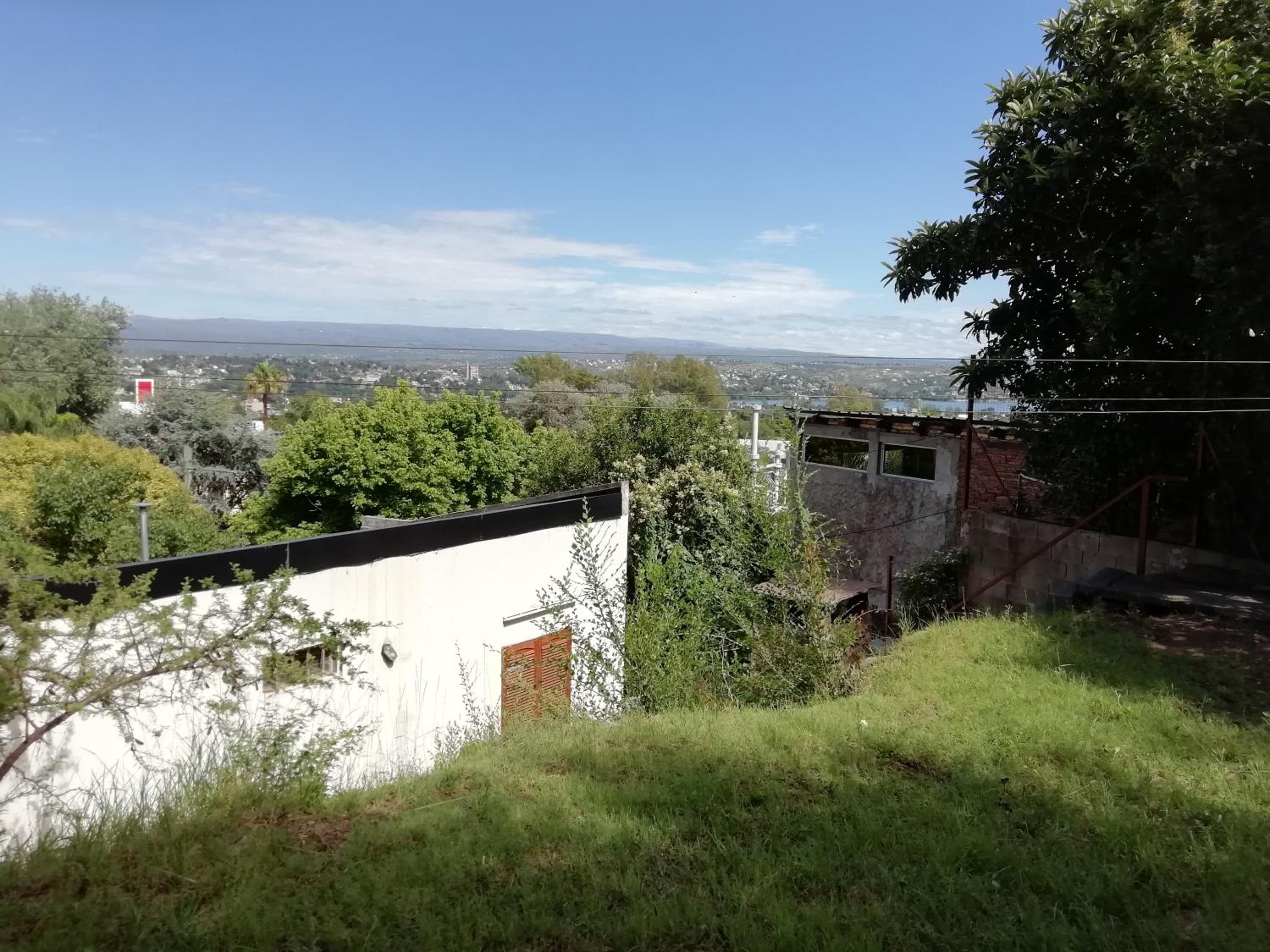 Carlos Paz Colinas House