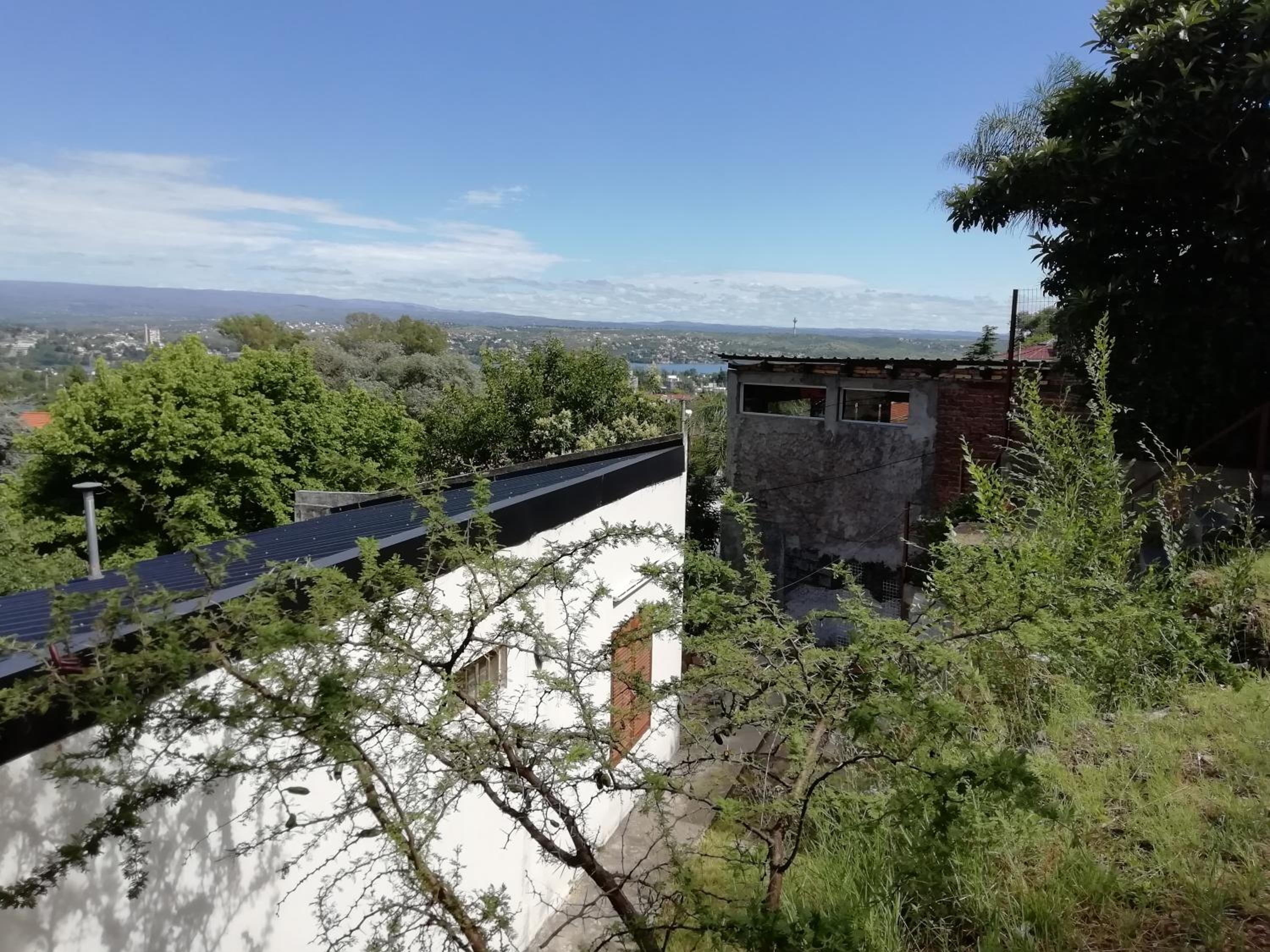 Carlos Paz Colinas House