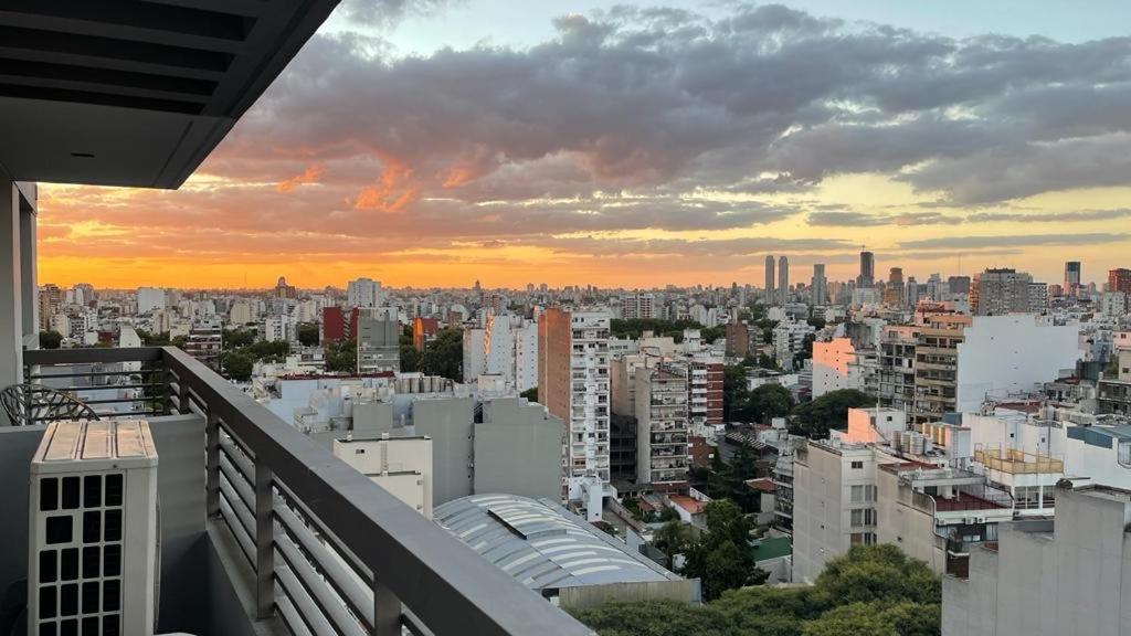 Apartamento vista al rio- TOPACIO TOWER