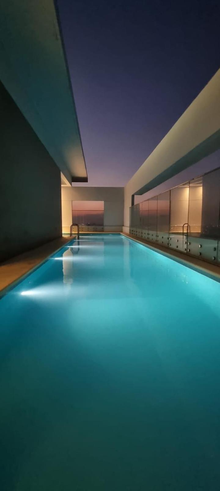 Apartamento vista al rio- TOPACIO TOWER