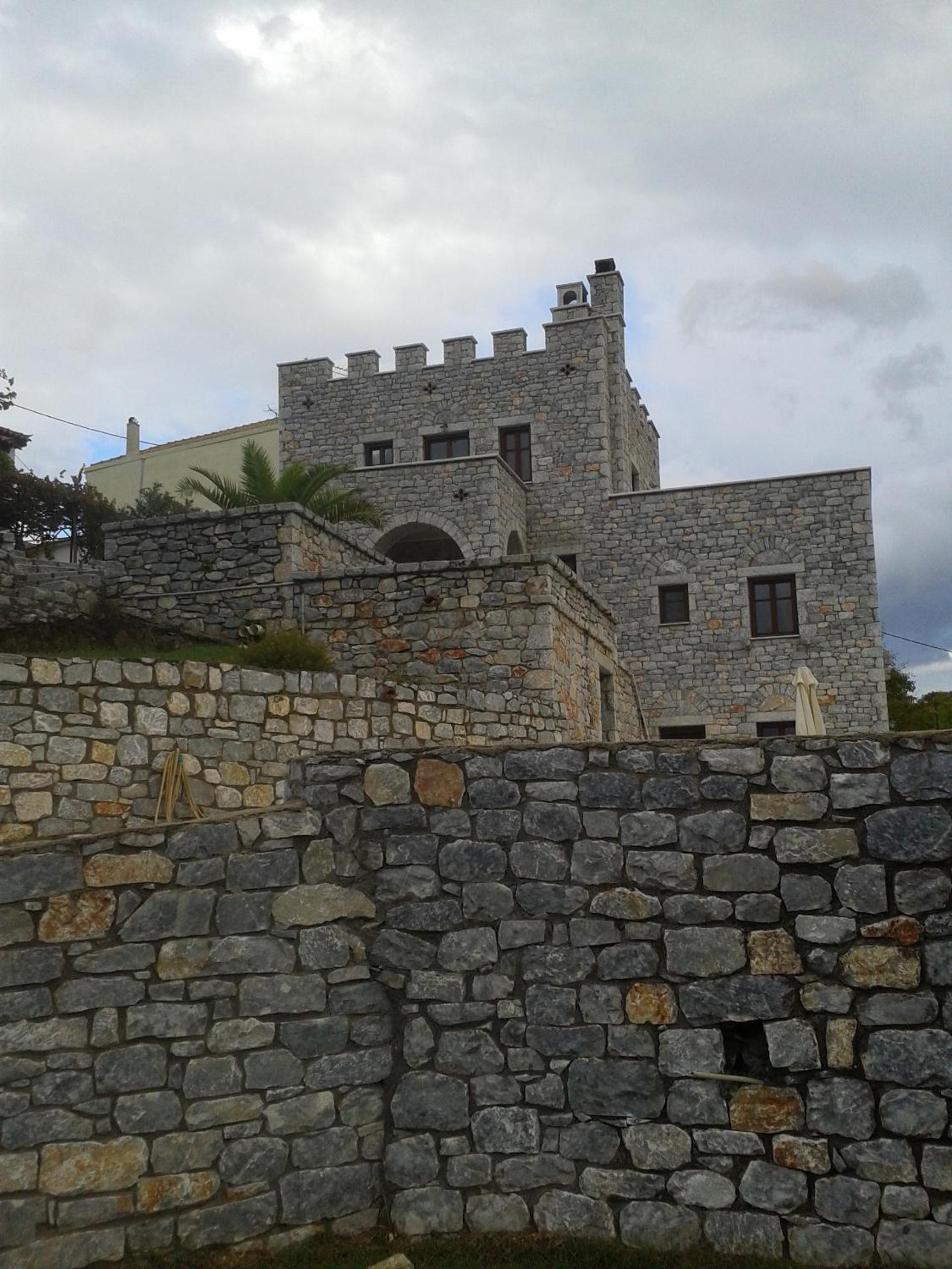 Photo 16