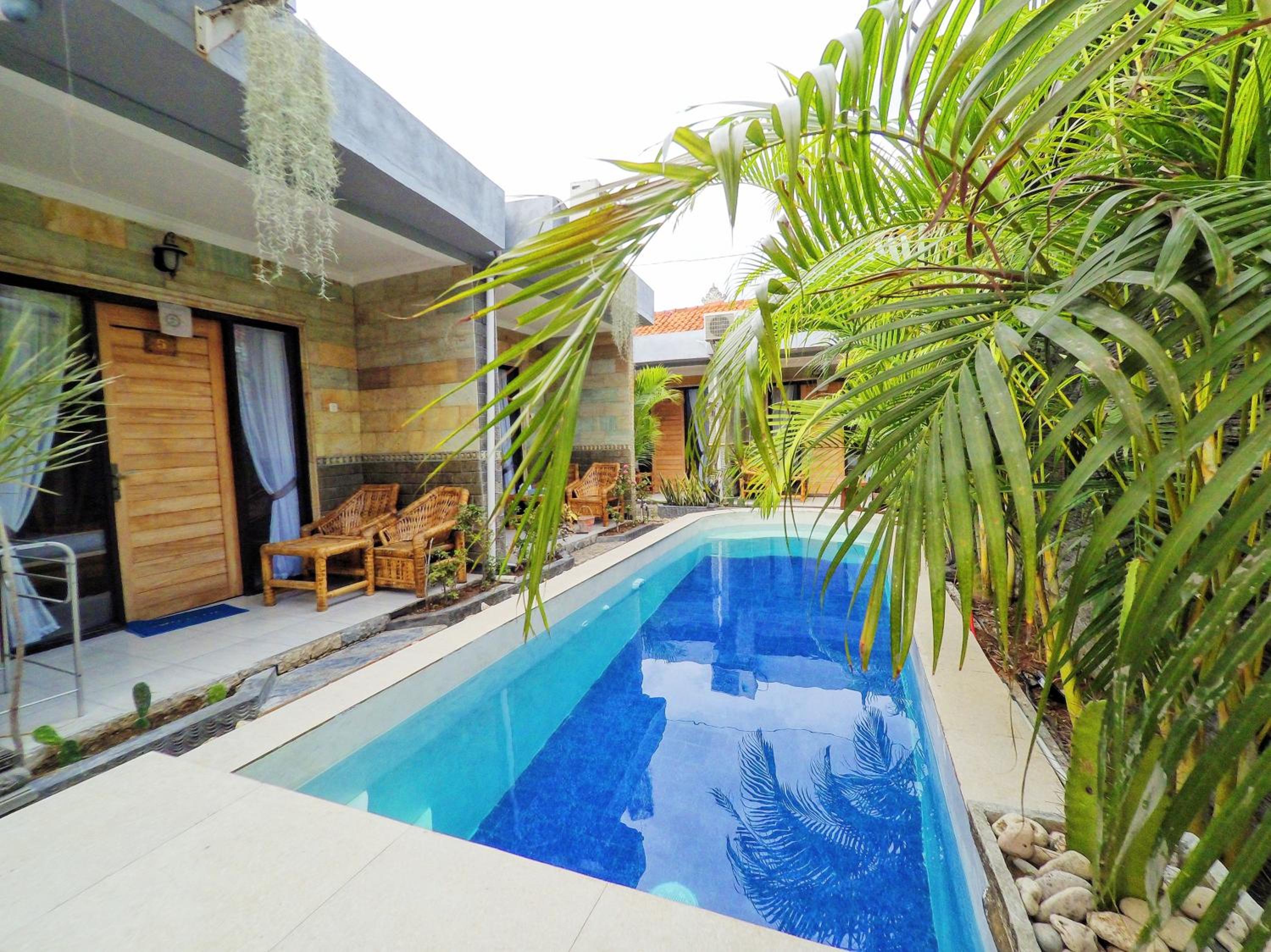 Tropical Garden Inn