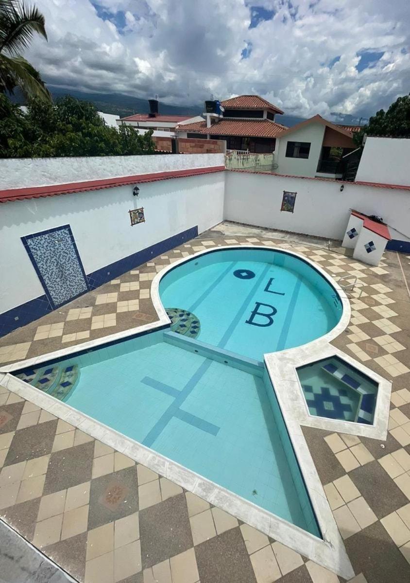 Hermosa y espaciosa casa familiar en Anapoima