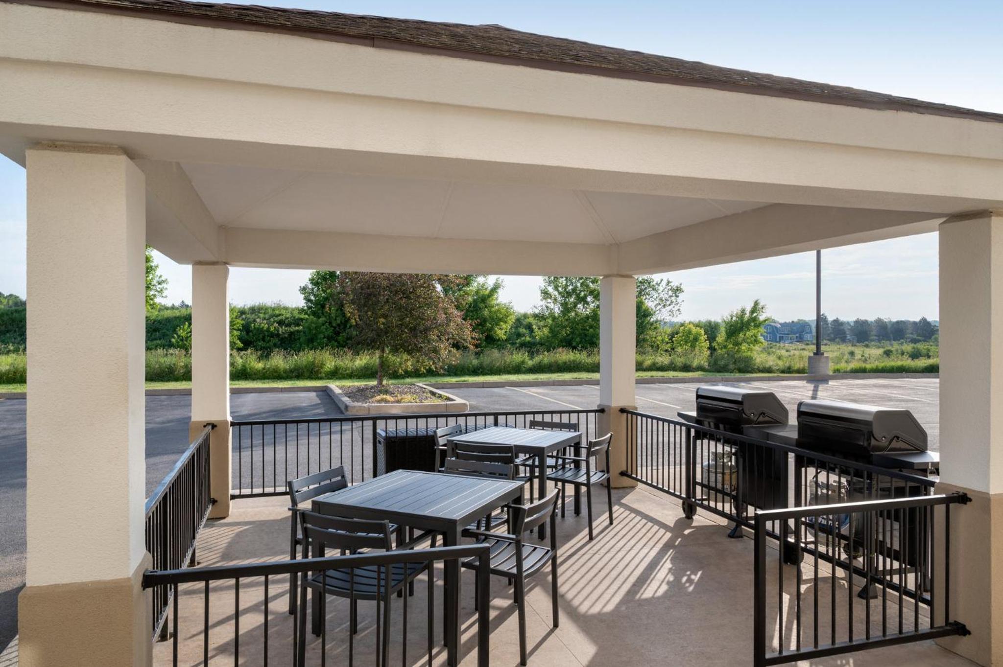 Candlewood Suites Watertown Fort Drum, an IHG Hotel - Property Image 11