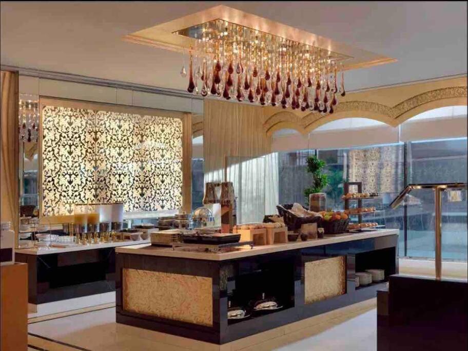 Luxury living & Fully-furnished 3 Bedroom Apartment next to Dubai Mall