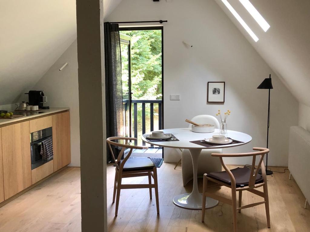 Het Wagenhuis view 2