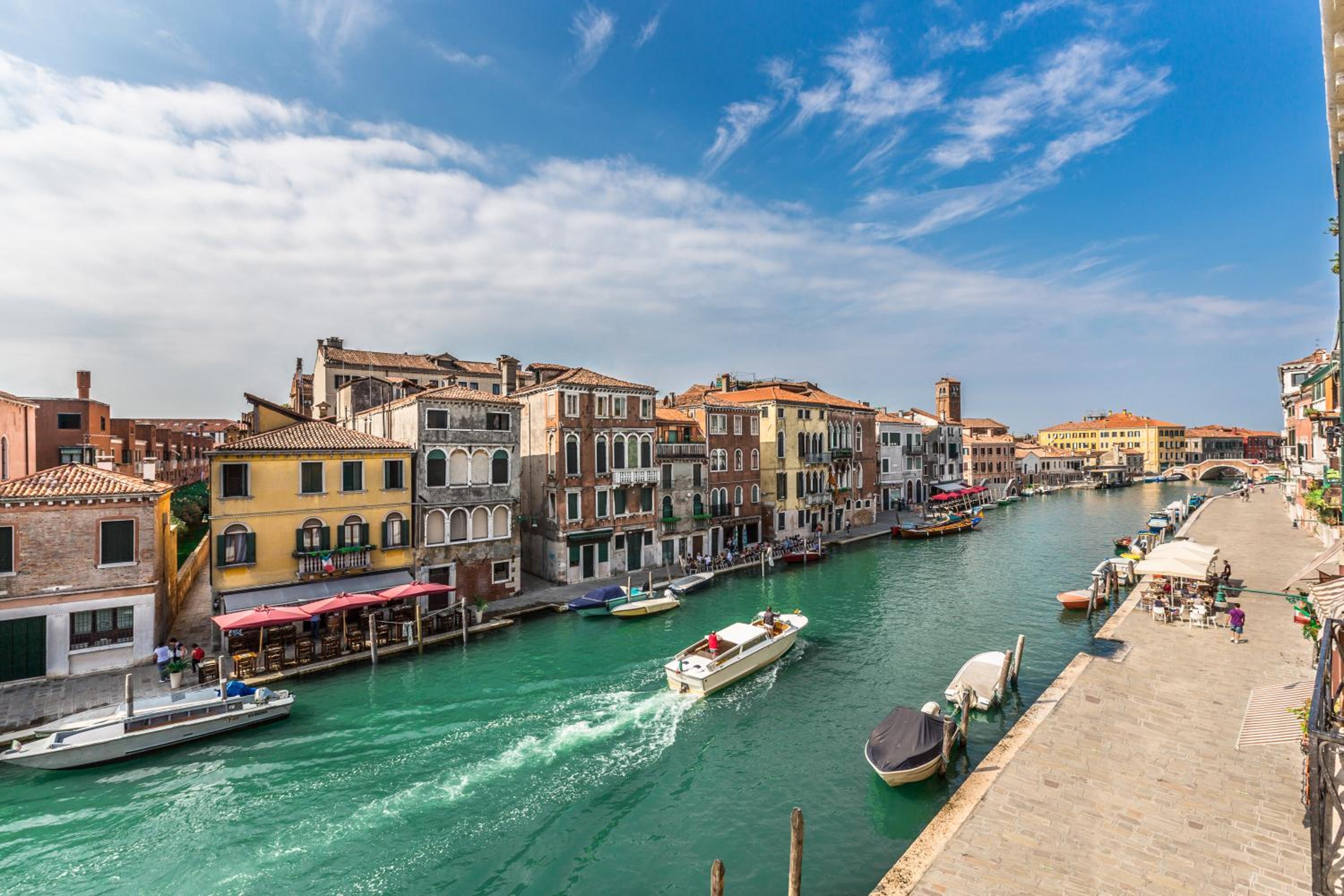 Palazzina Canal