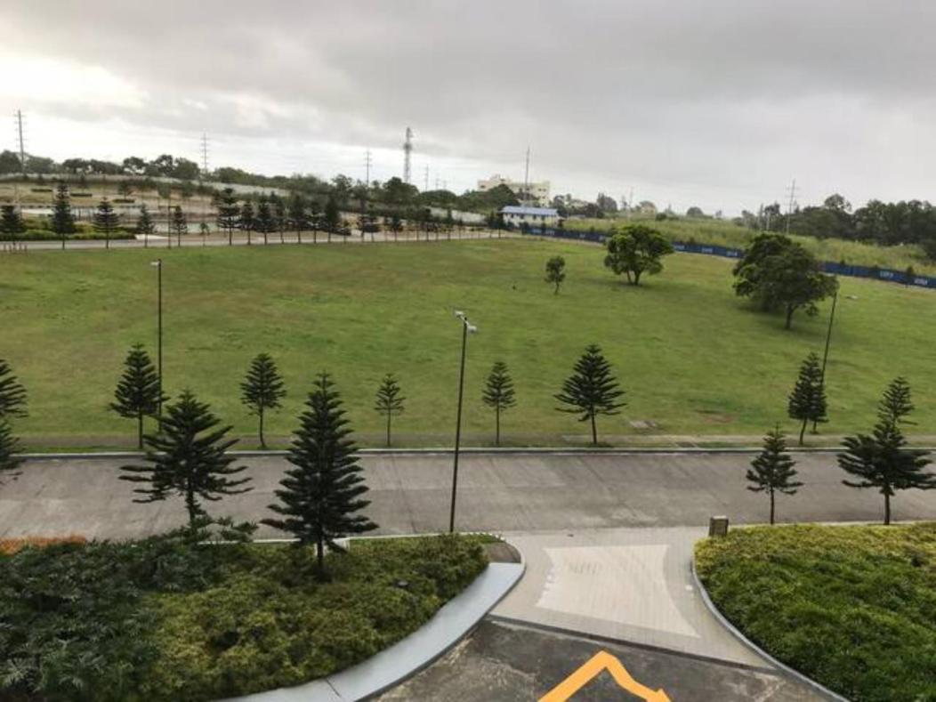 Tagaytay Family vacation condo unit wind residences