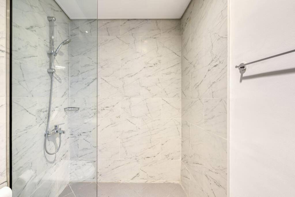 Chic spacious 1 BR apartment in Dubai South.