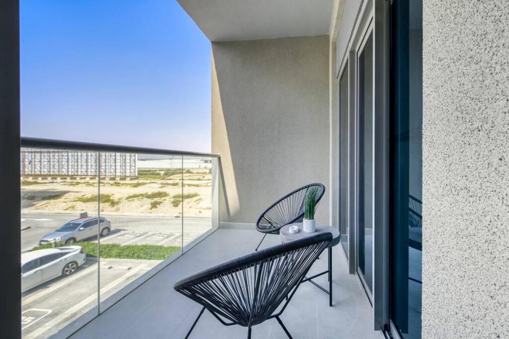 Chic spacious 1 BR apartment in Dubai South.