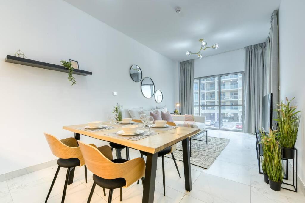 Chic spacious 1 BR apartment in Dubai South.