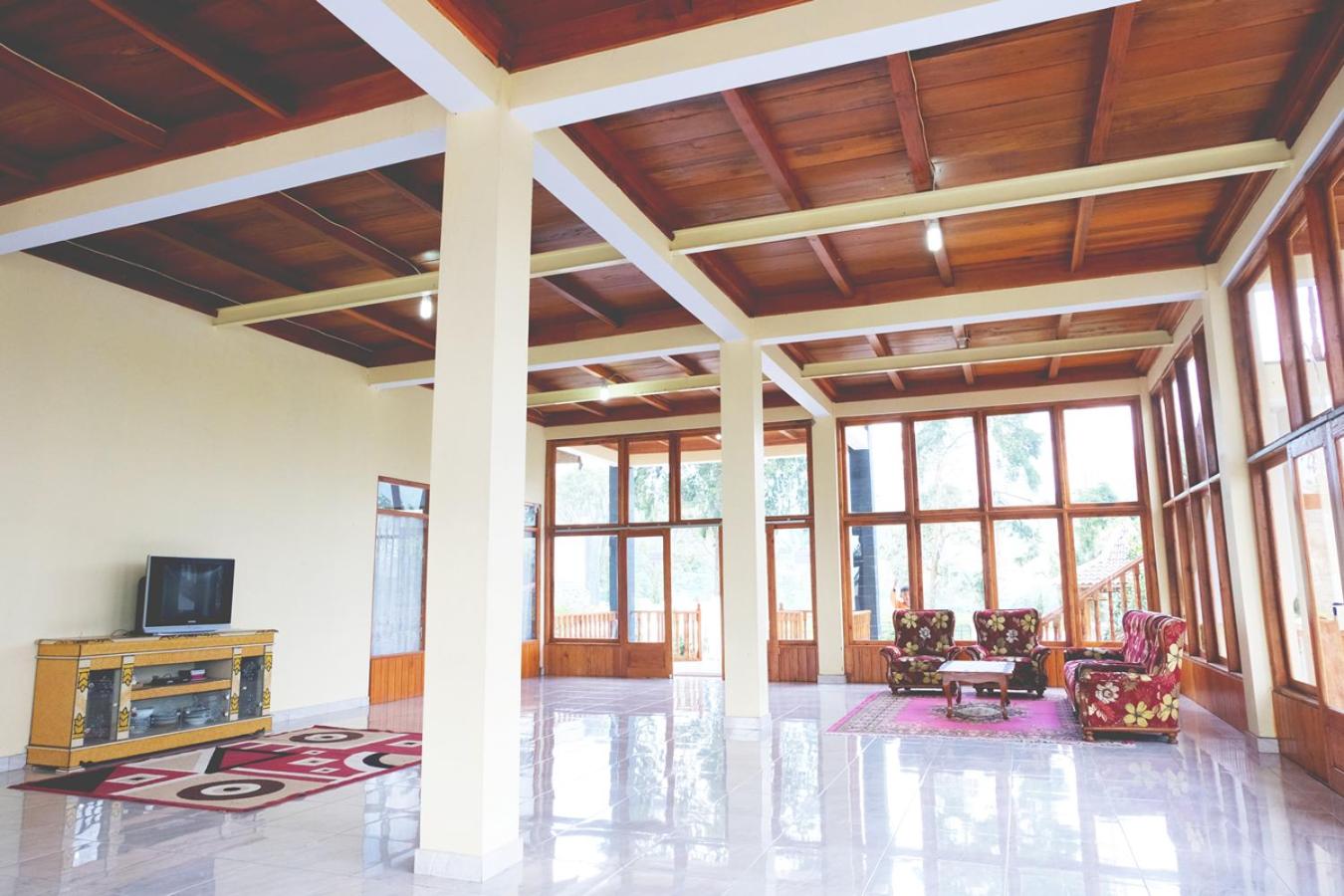 Villa Cempaka Pangalengan view 2