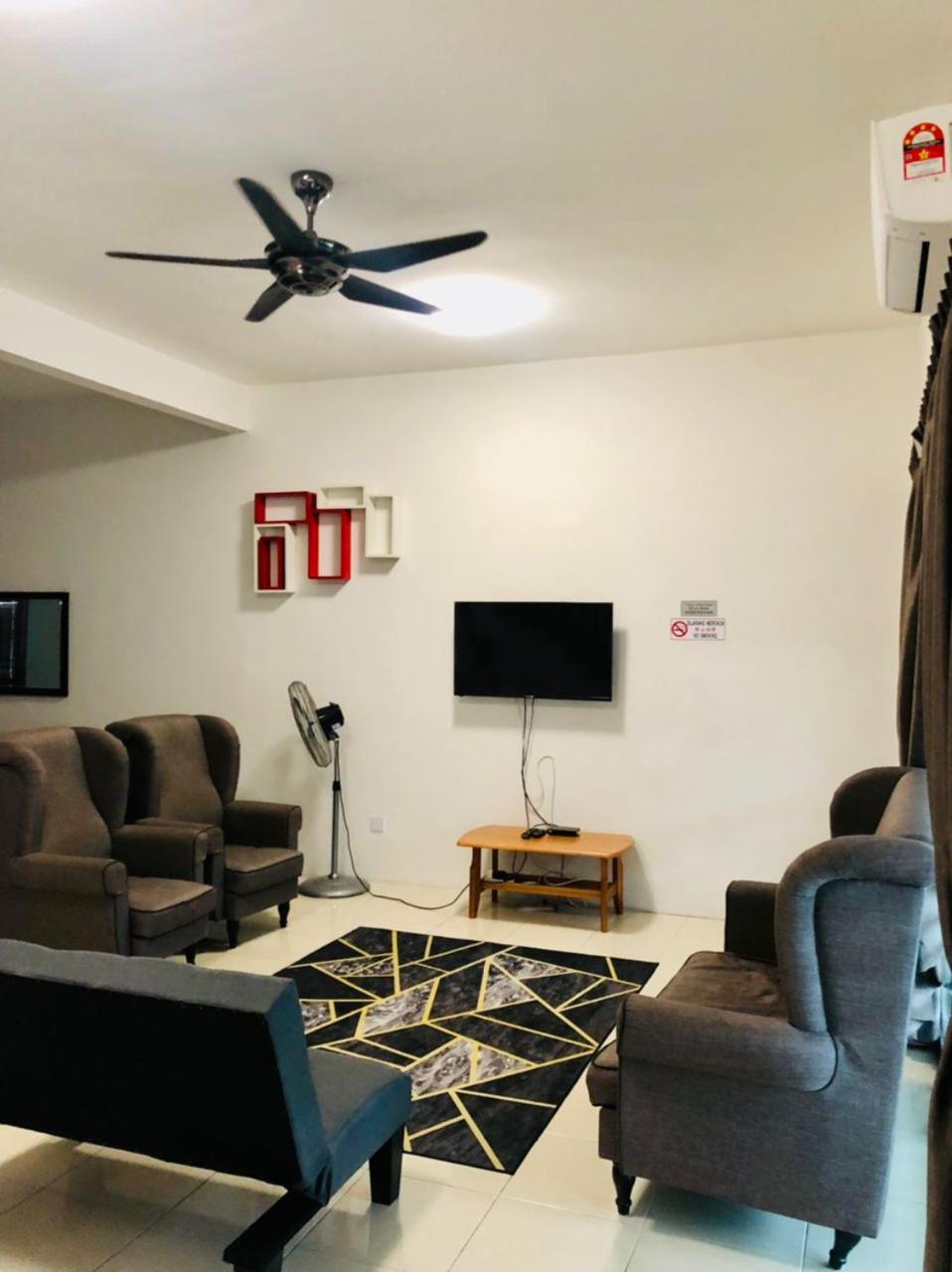 Homestay Cahaya 1 Seri Iskandar photo 4