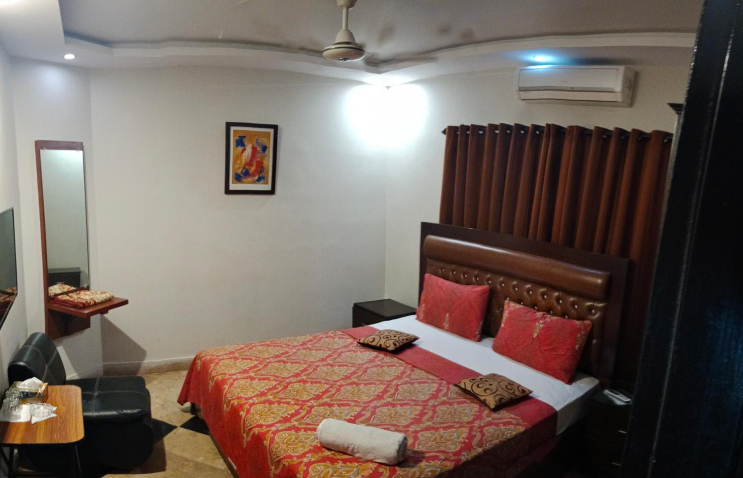 hotel room