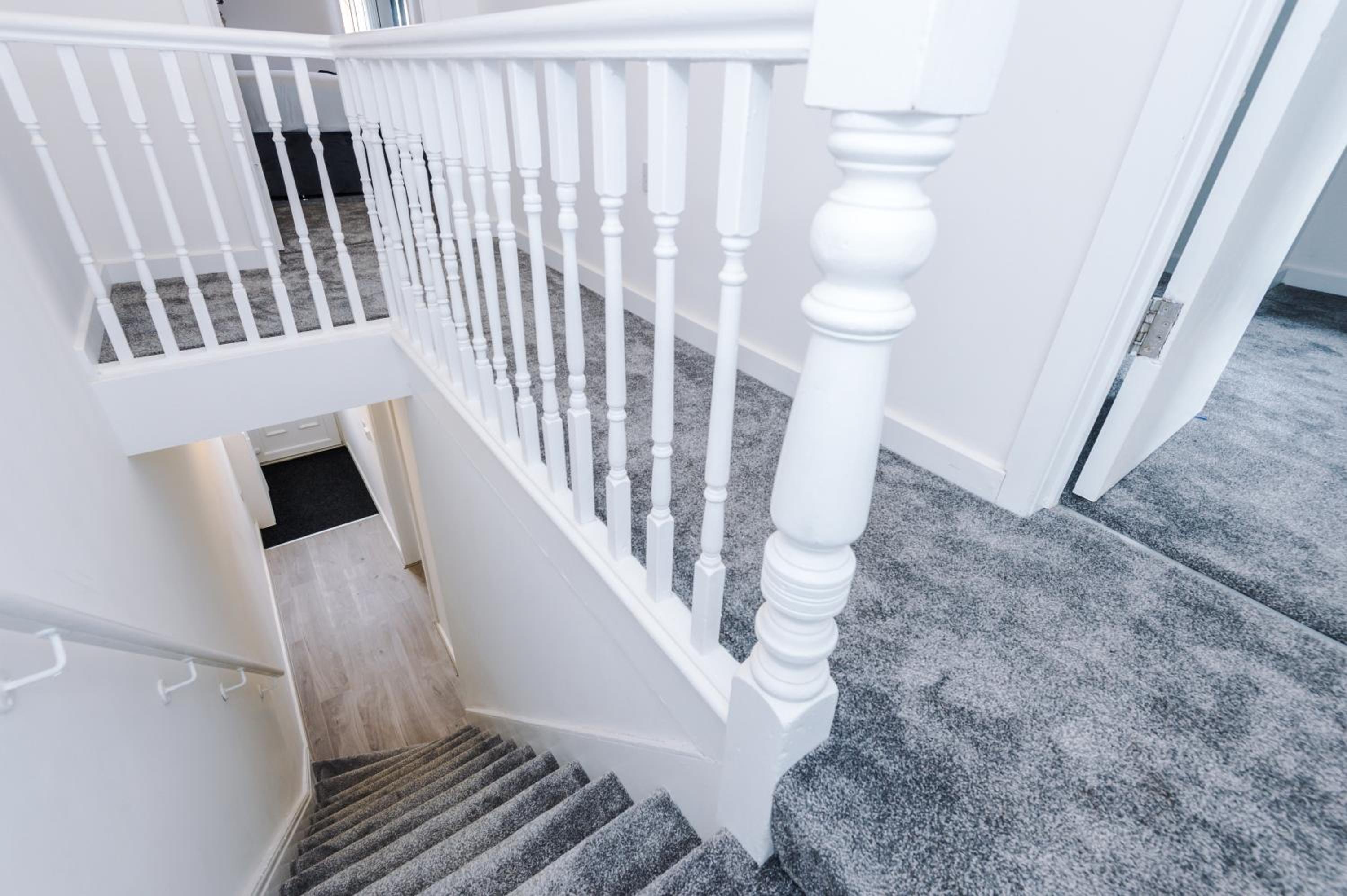 Cosy 3 bed 3 bath house - Central Liverpool -Self Check-In & Free Parking! photo 4