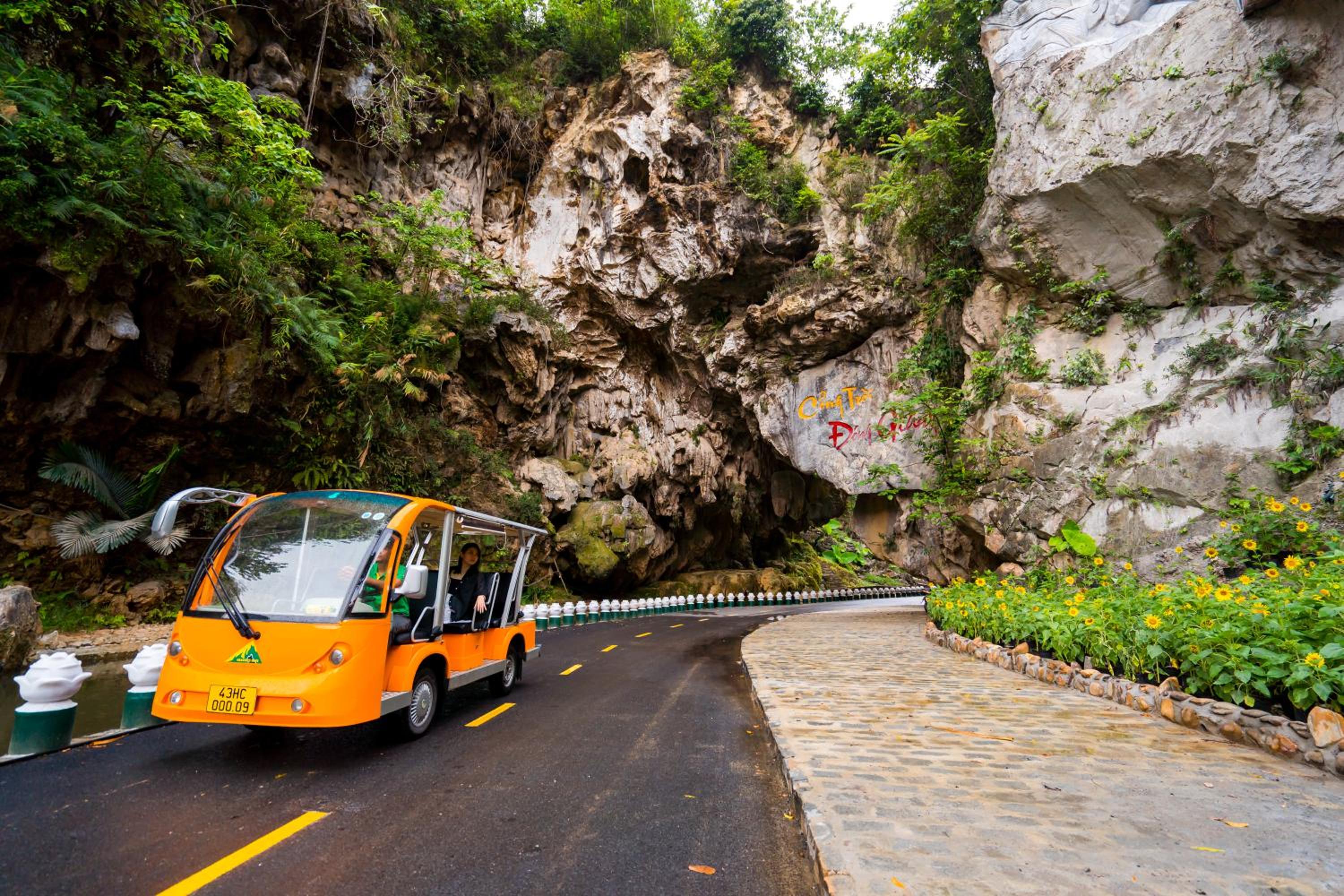 Fivitel Cổng Trời Đông Giang - Fivitel Đông Giang Heaven's Gate view 2