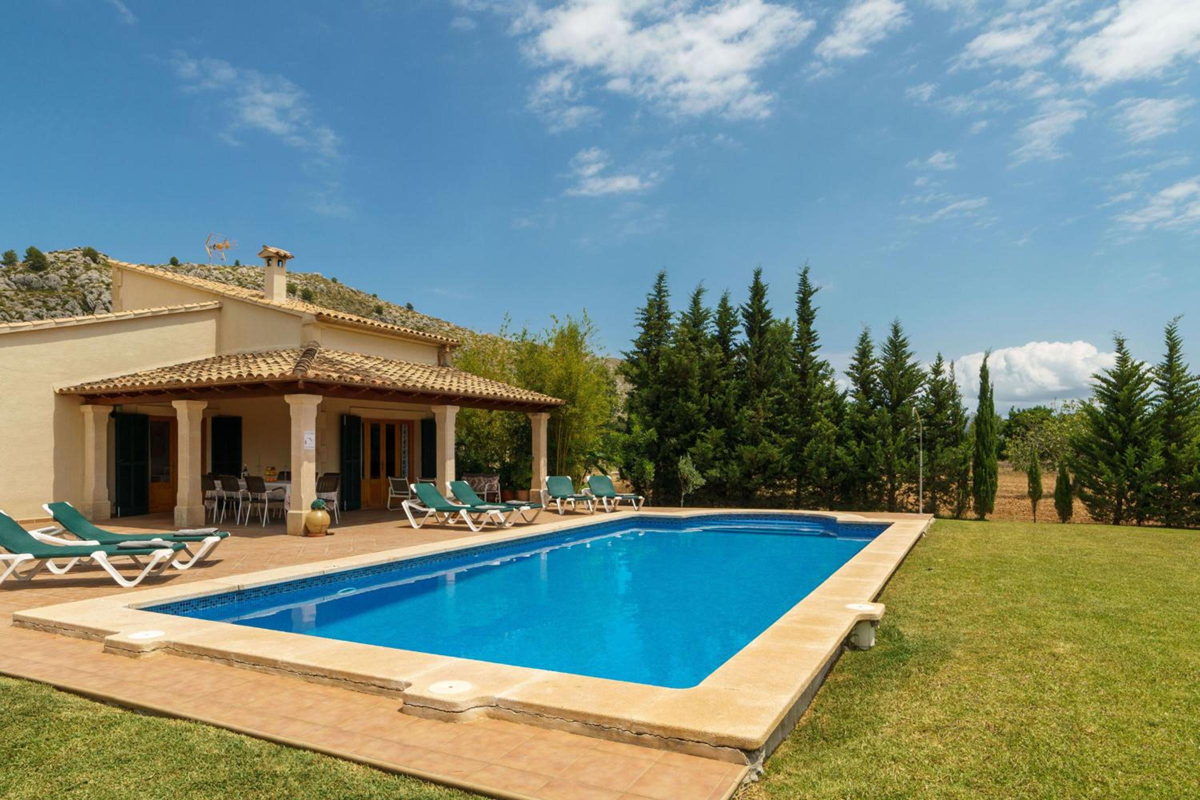 Villa Punta Colet