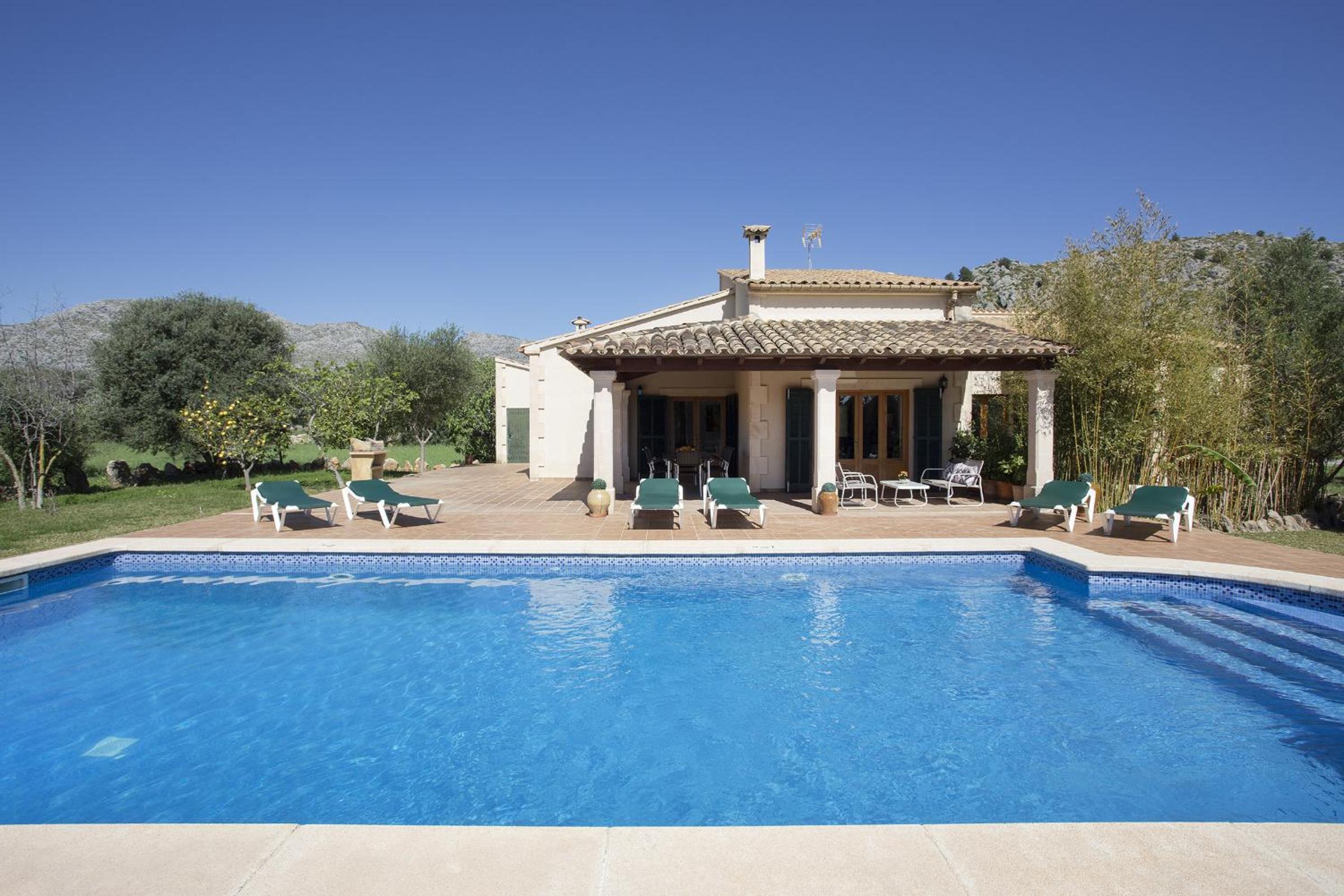 Villa Punta Colet