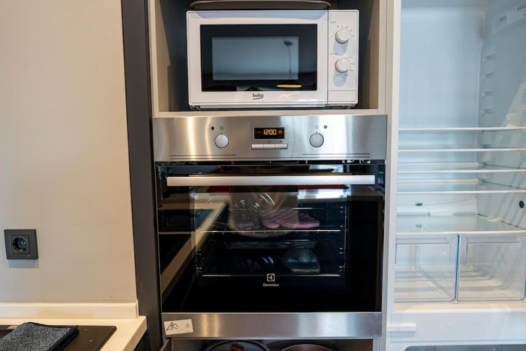 Superior, dublex residence,7/24 Security,2 bedroom ( Benesta 214 )