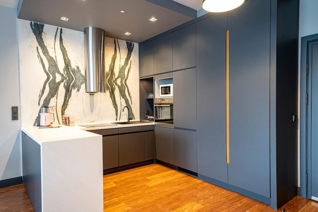 Superior, dublex residence,7/24 Security,2 bedroom ( Benesta 231 )