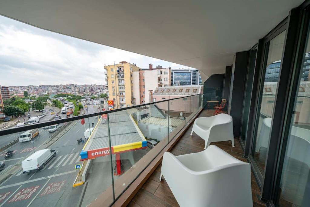 Superior, dublex residence,7-24 Security,2 bedroom BNS206