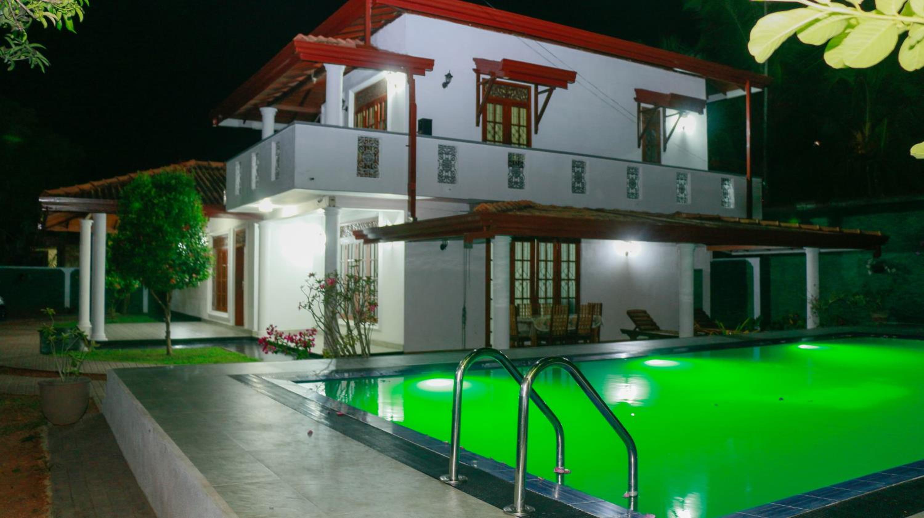 Bloomy Villa Bentota view 4